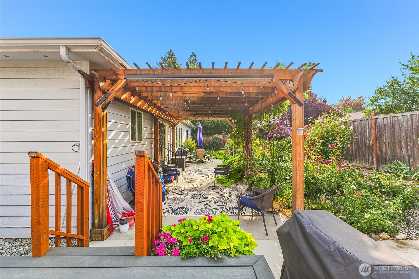 1635 Washington Street Property Photo 11