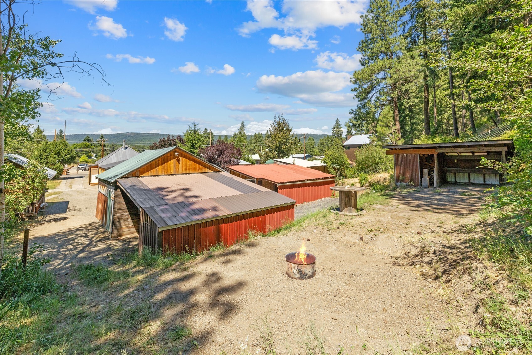 513 Marie Avenue Property Photo 27