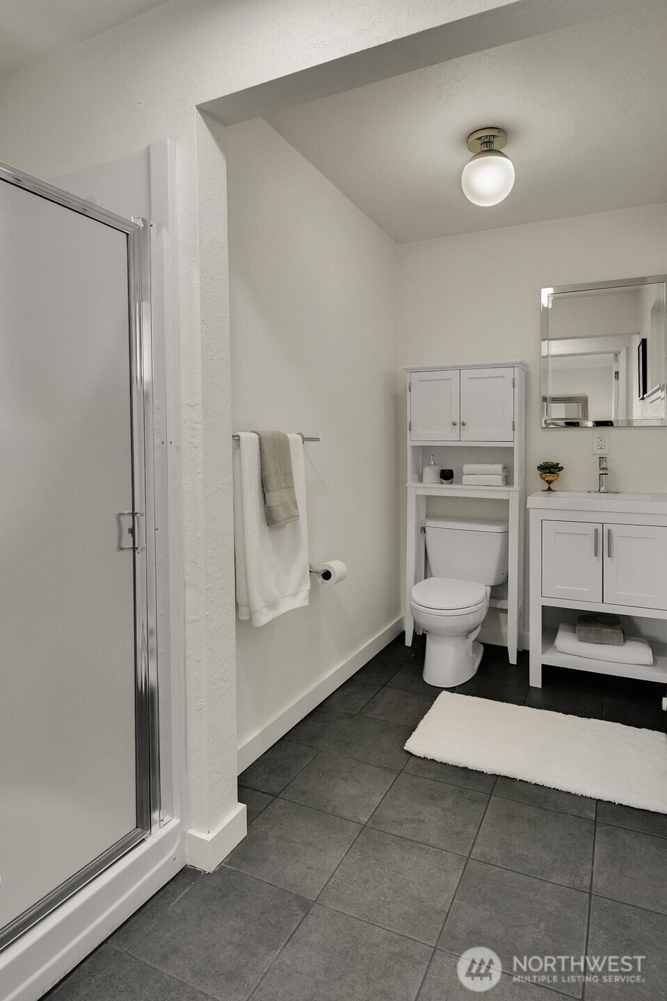 2353 Federal Avenue Property Photo 16