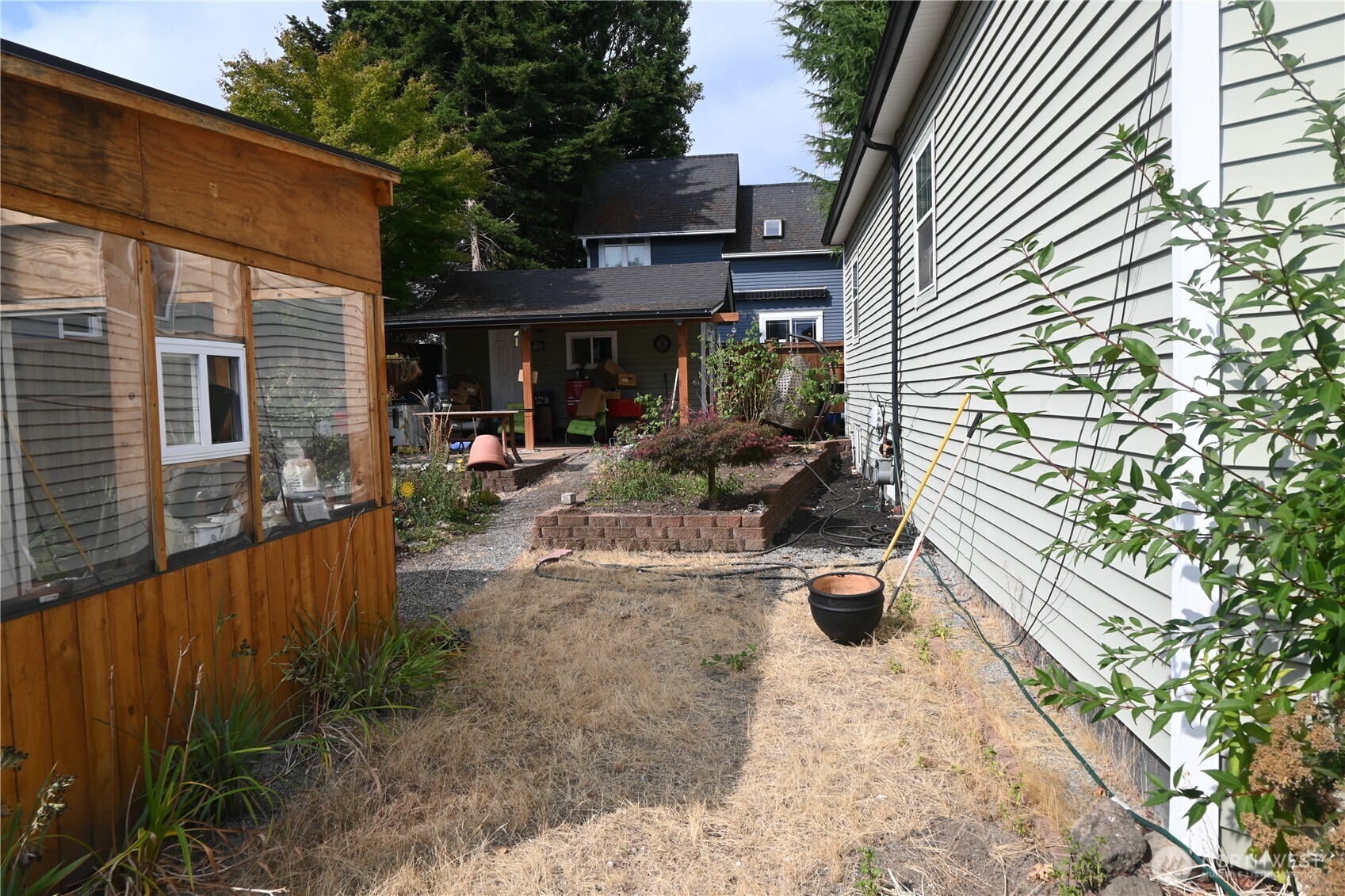 1535 24th Avenue Property Photo 6