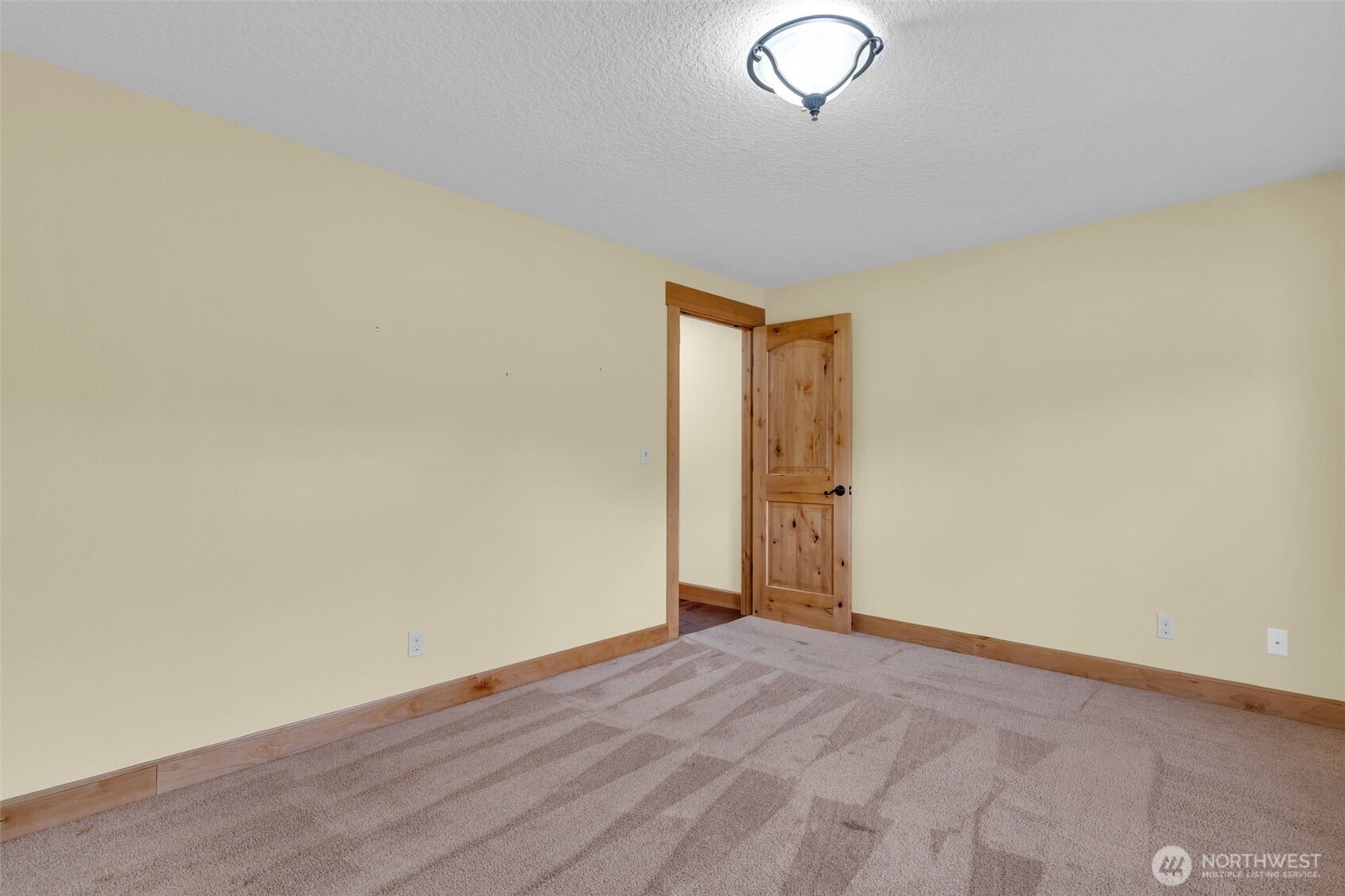 15403 Se 33rd Street Property Photo 19