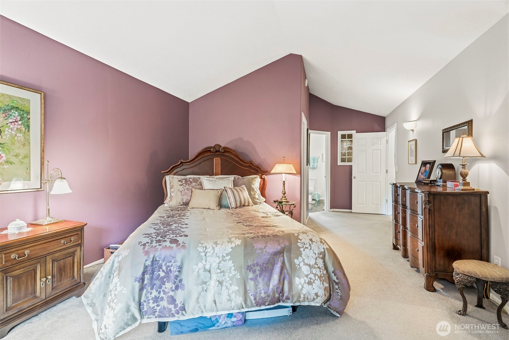 105 Inglewood Park Property Photo 13