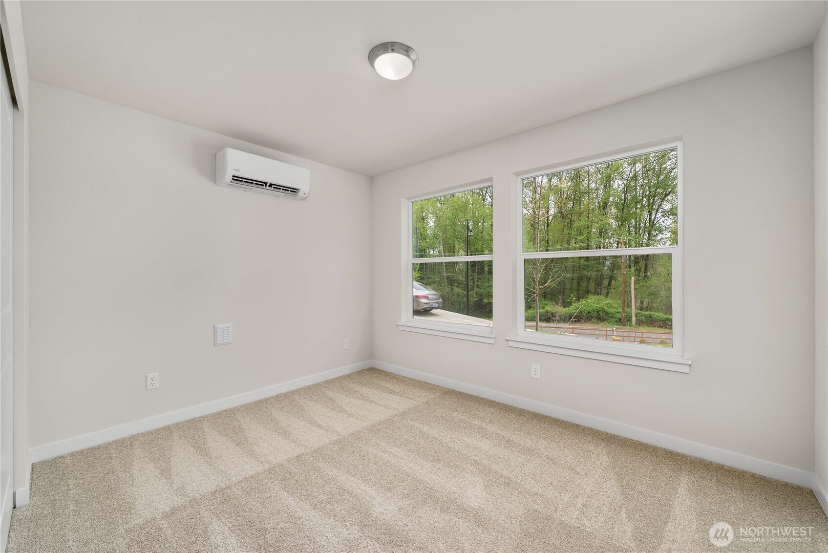 4261 Aberdeen Way Property Photo 10