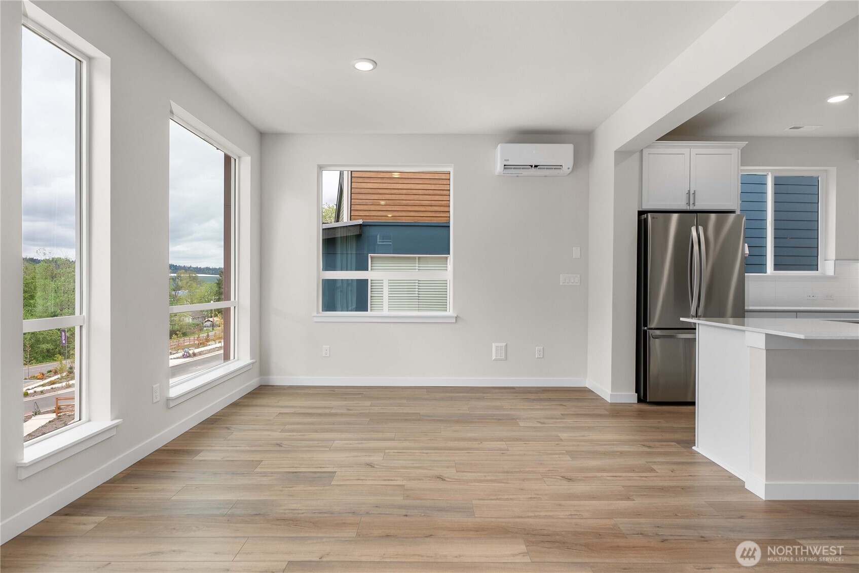 4261 Aberdeen Way Property Photo 16