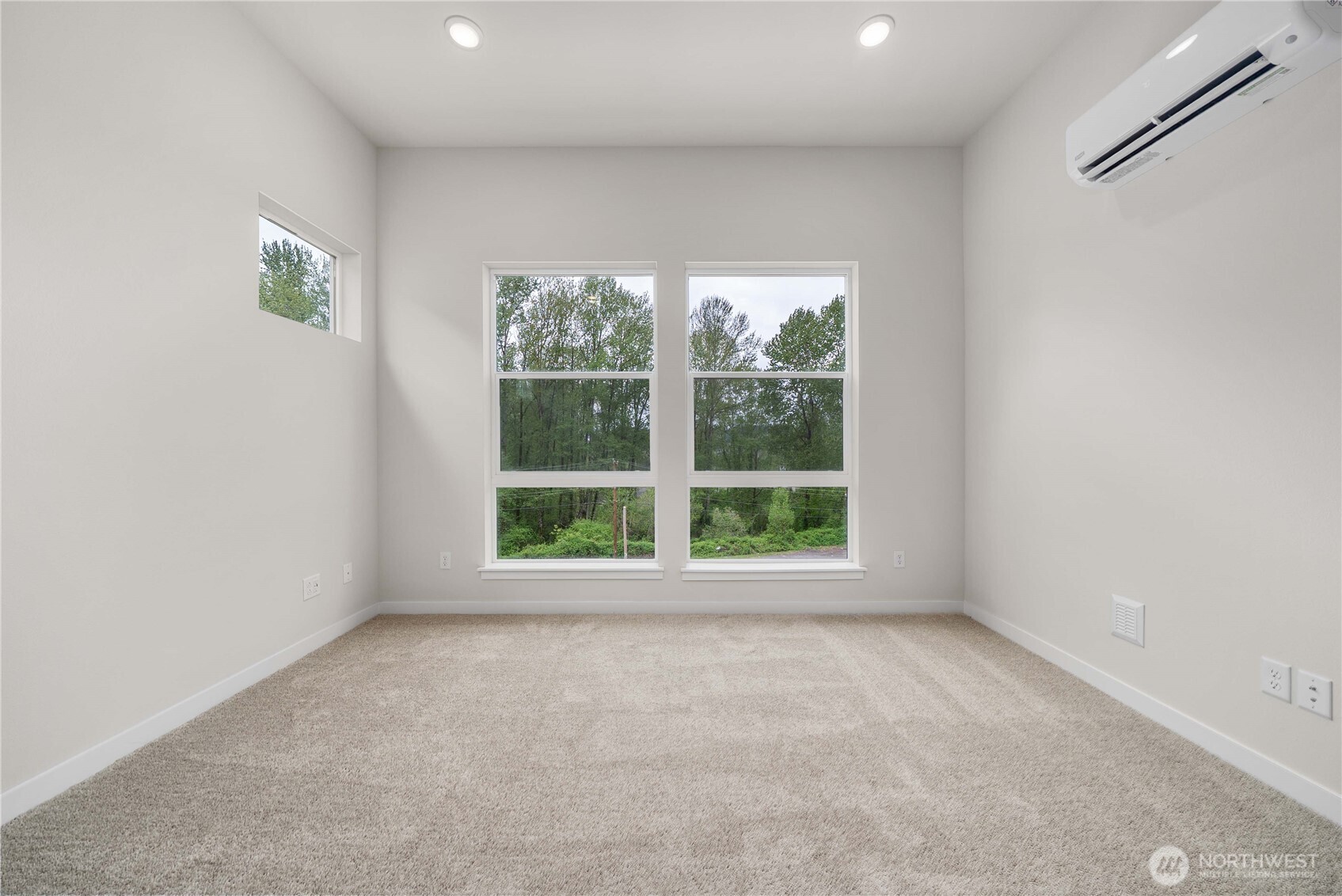4261 Aberdeen Way Property Photo 28