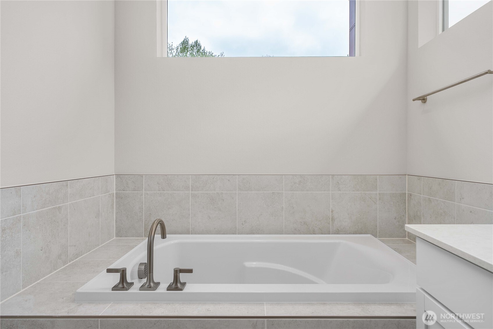 4261 Aberdeen Way Property Photo 32