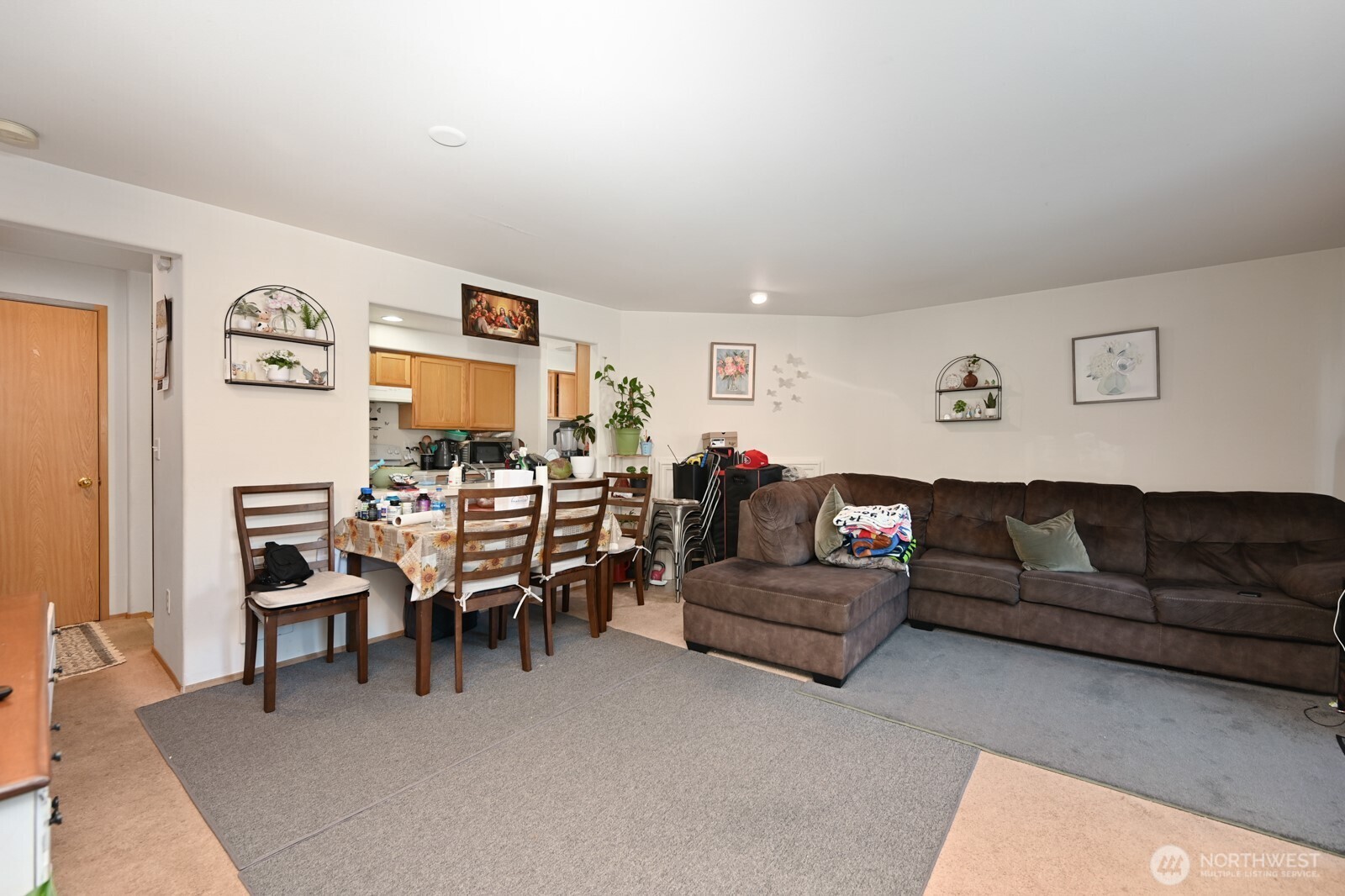 8832 Delridge Way A-e Property Photo 9
