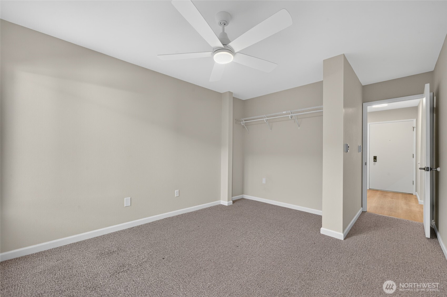 2858 32nd Avenue 202 Property Photo 23