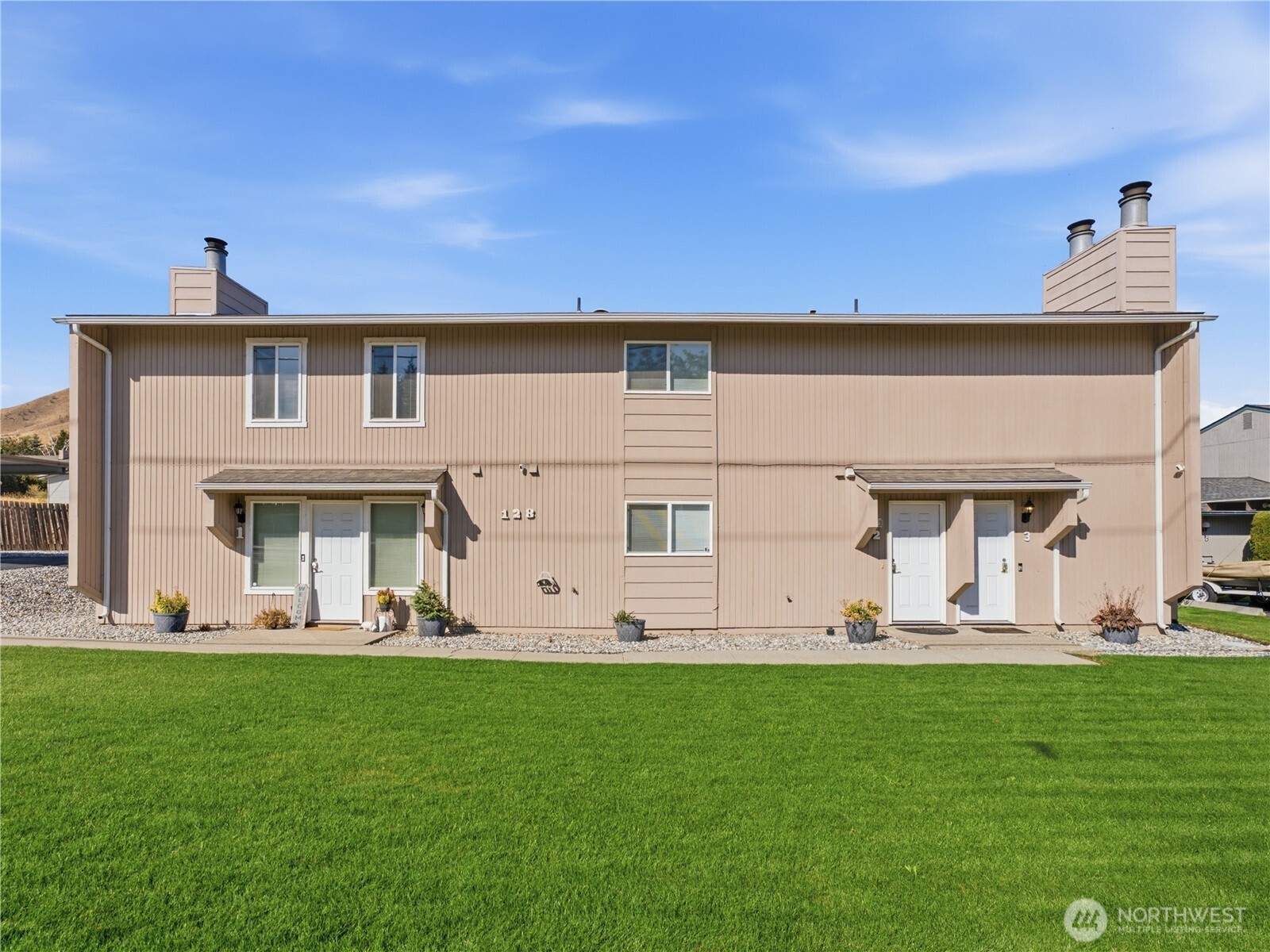 128 S Western Avenue 1 Property Photo 1