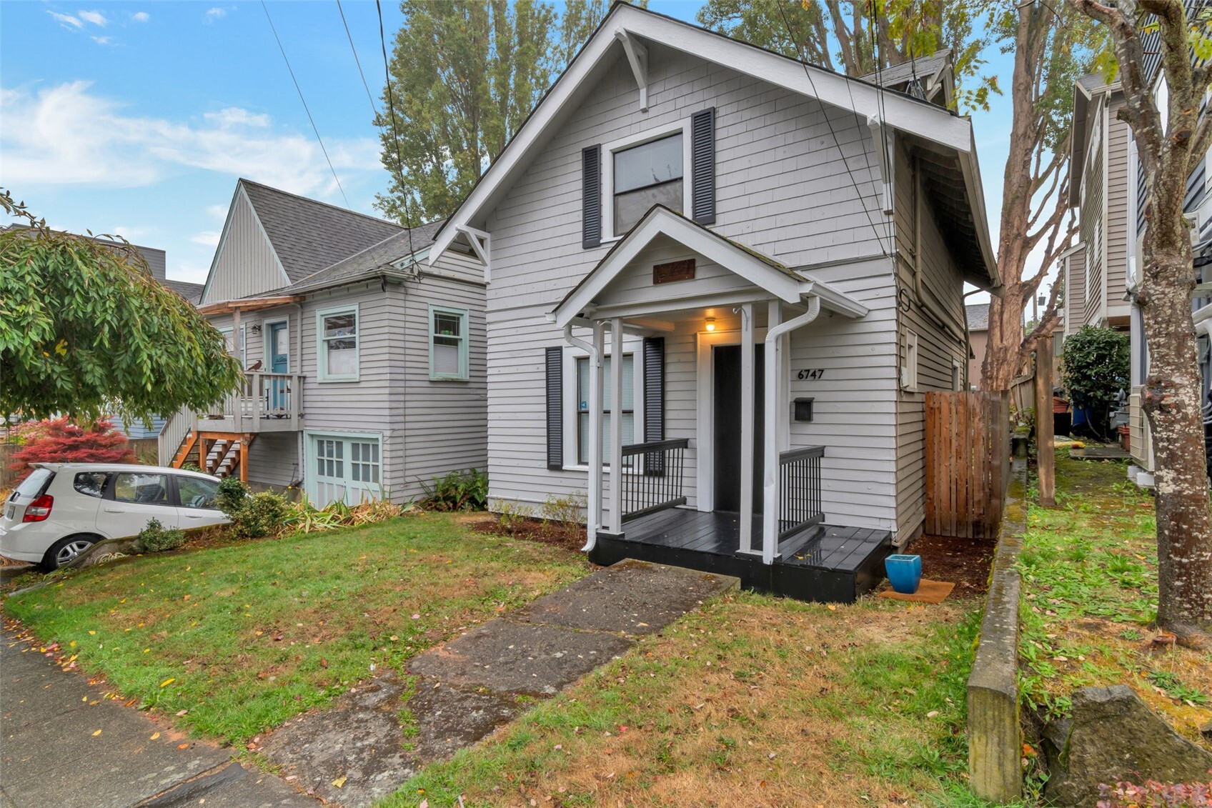 6747 Alonzo Avenue Property Photo 1