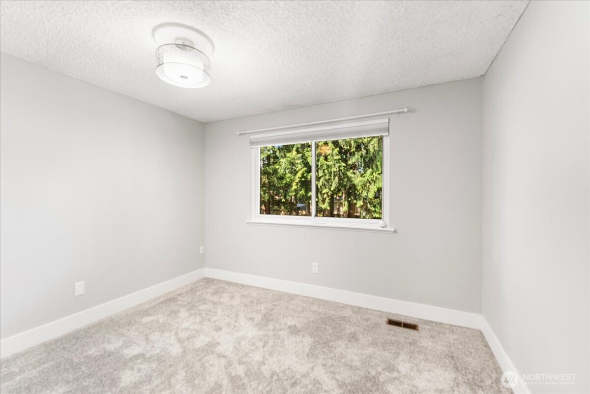2509 Manorwood Drive Property Photo 26