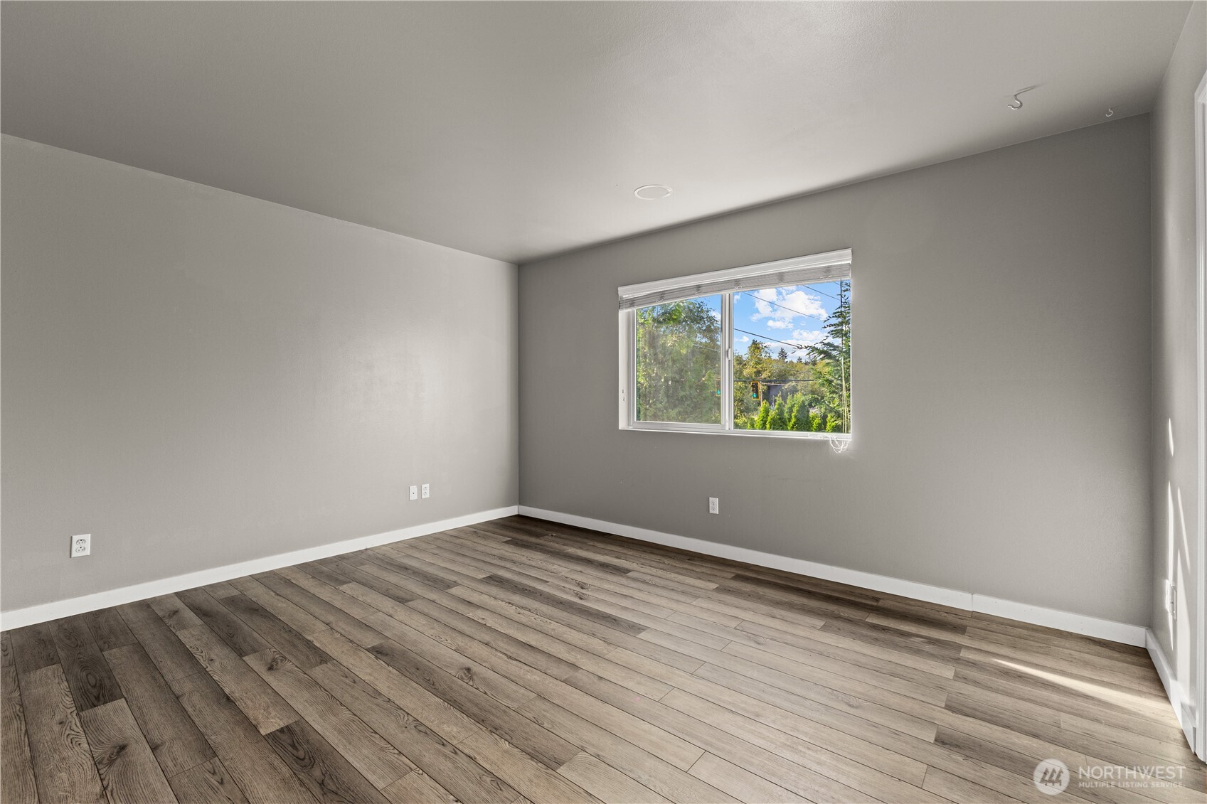 7428 19th Place Property Photo 13