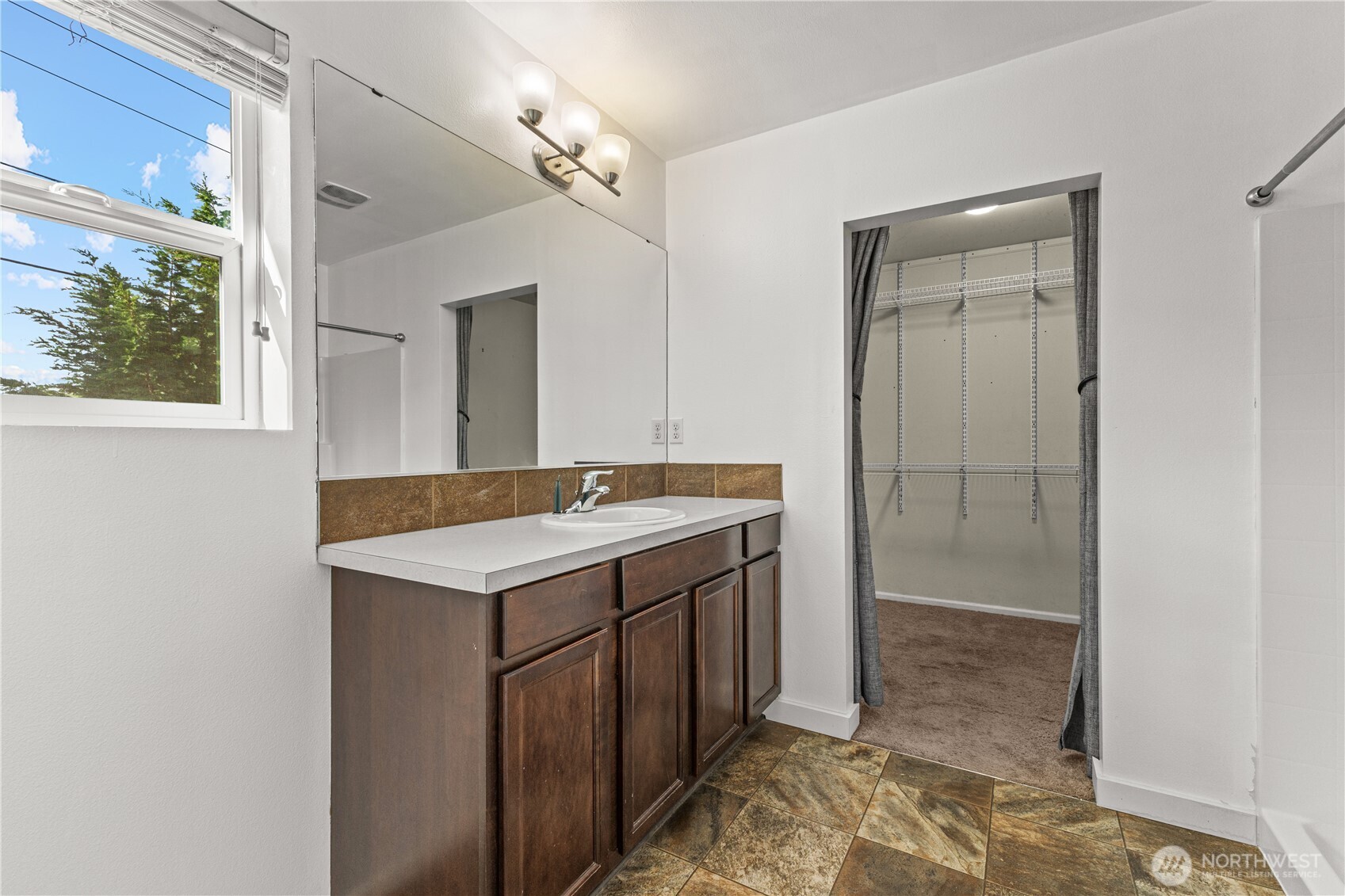 7428 19th Place Property Photo 15