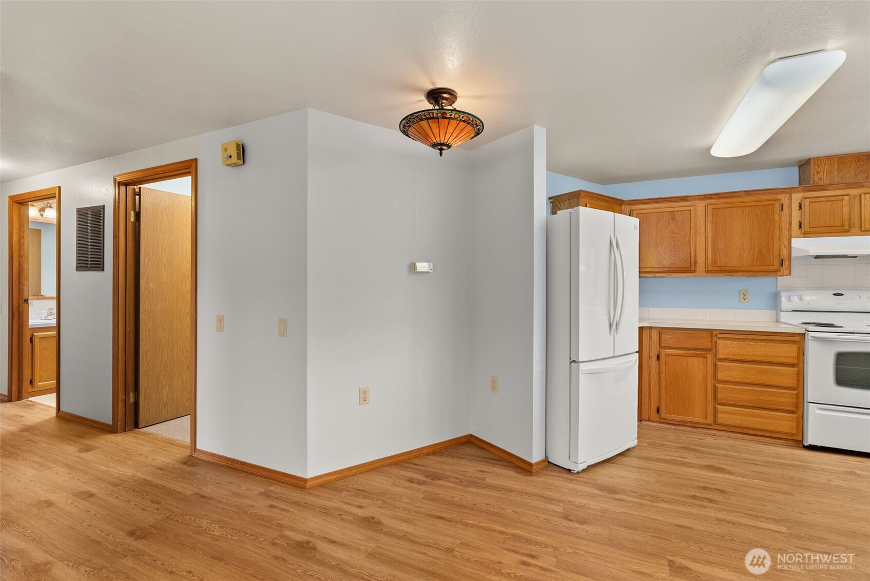 109 Longfellow Lane Property Photo 8