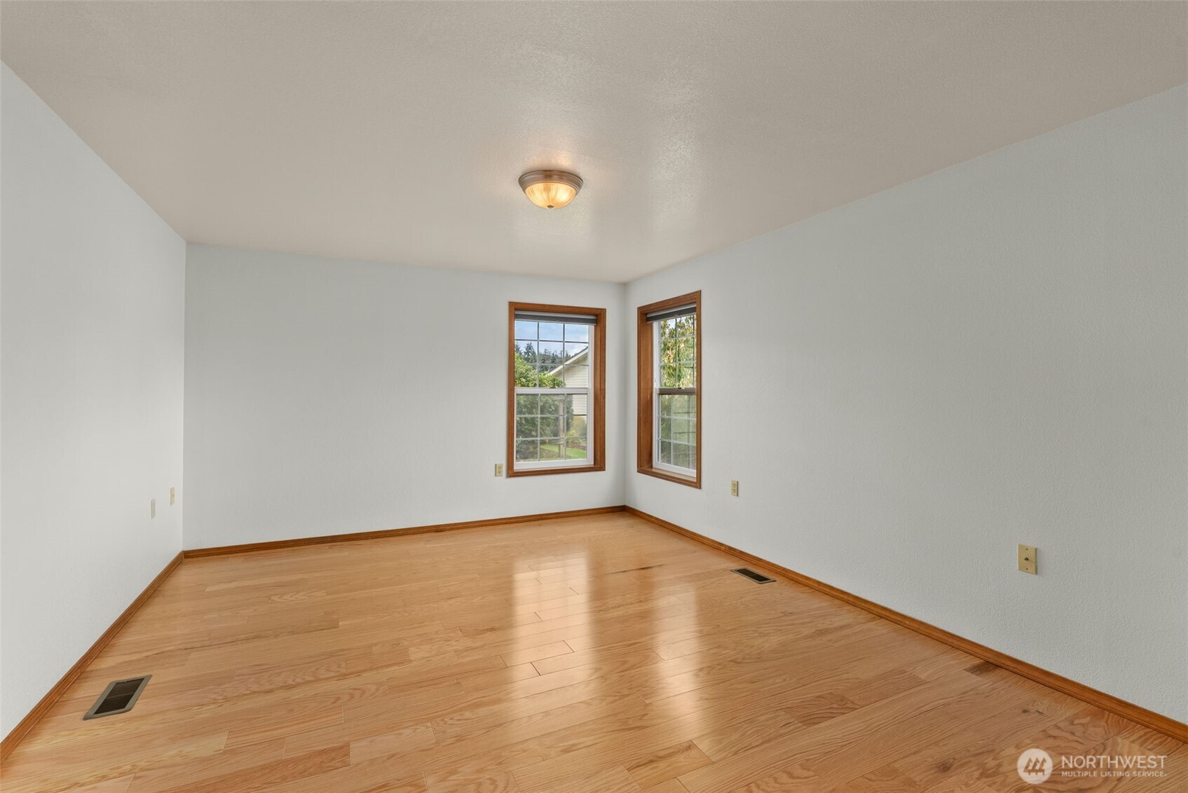 109 Longfellow Lane Property Photo 16