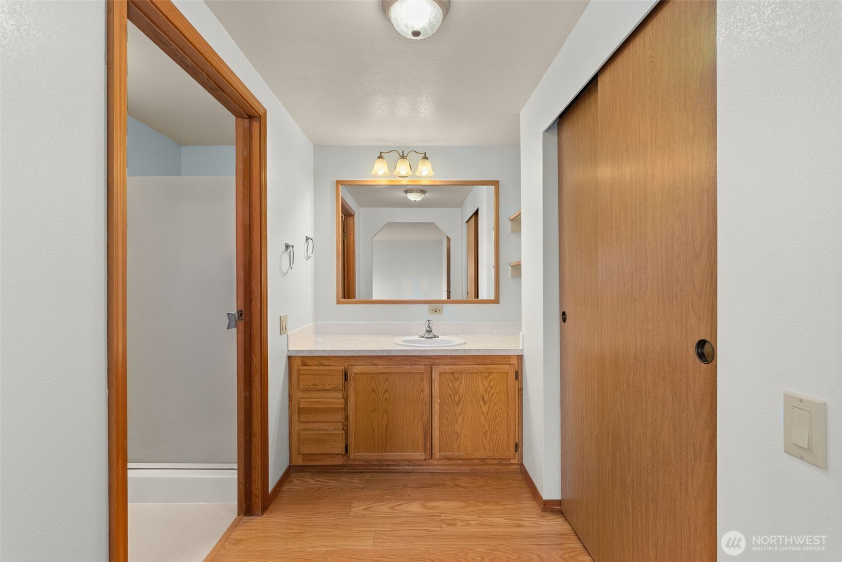109 Longfellow Lane Property Photo 18