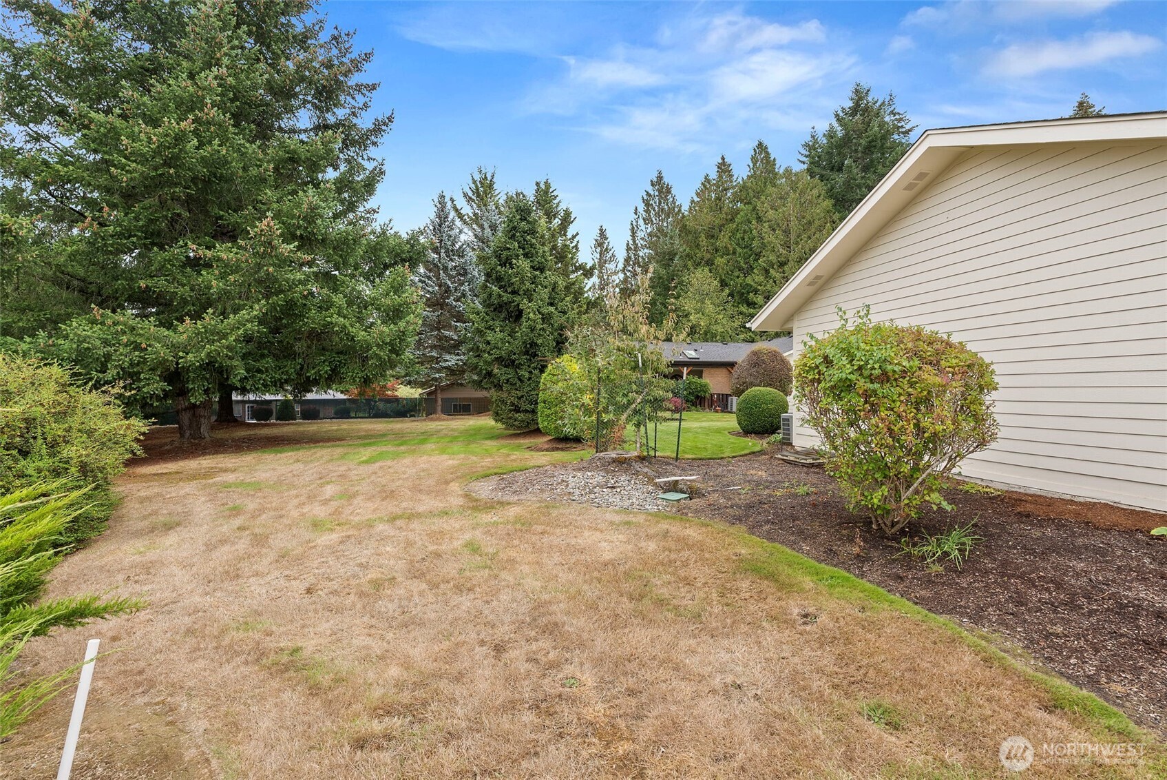 109 Longfellow Lane Property Photo 28