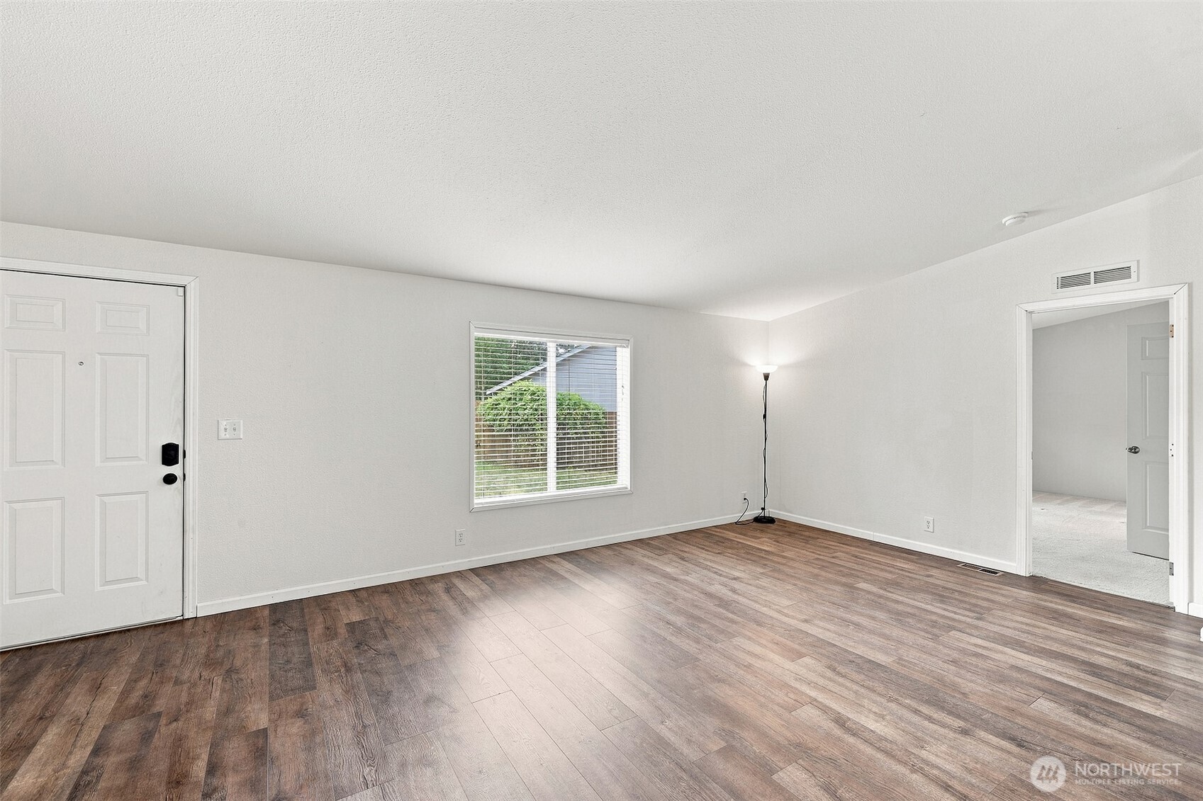 11302 201st Avenue Property Photo 3