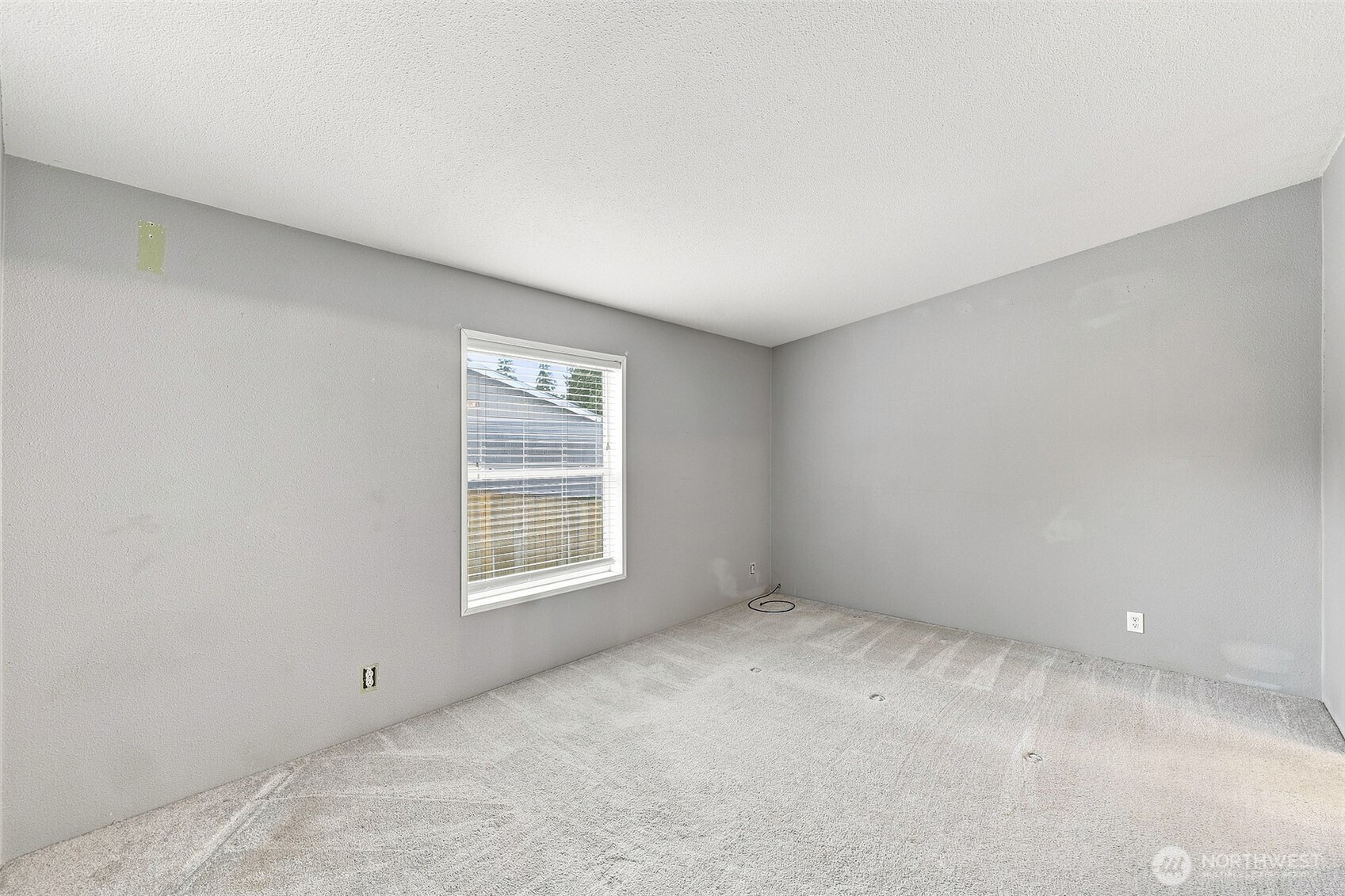11302 201st Avenue Property Photo 7