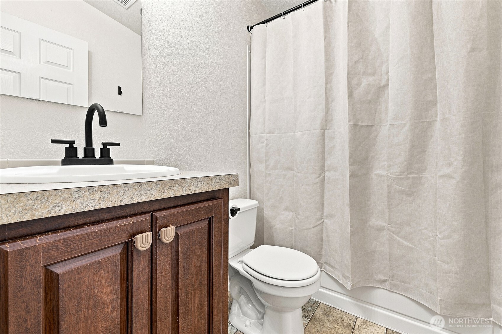 11302 201st Avenue Property Photo 12