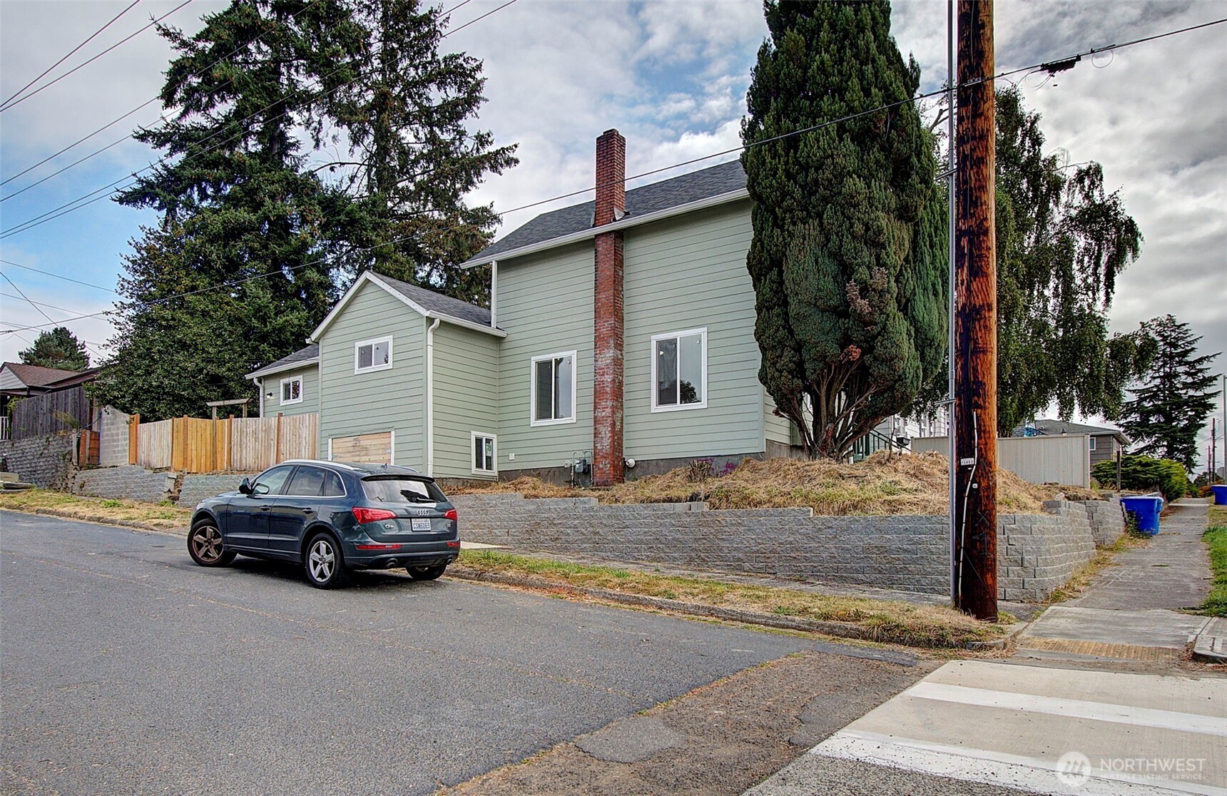 601 Cowlitz Way Property Photo 2