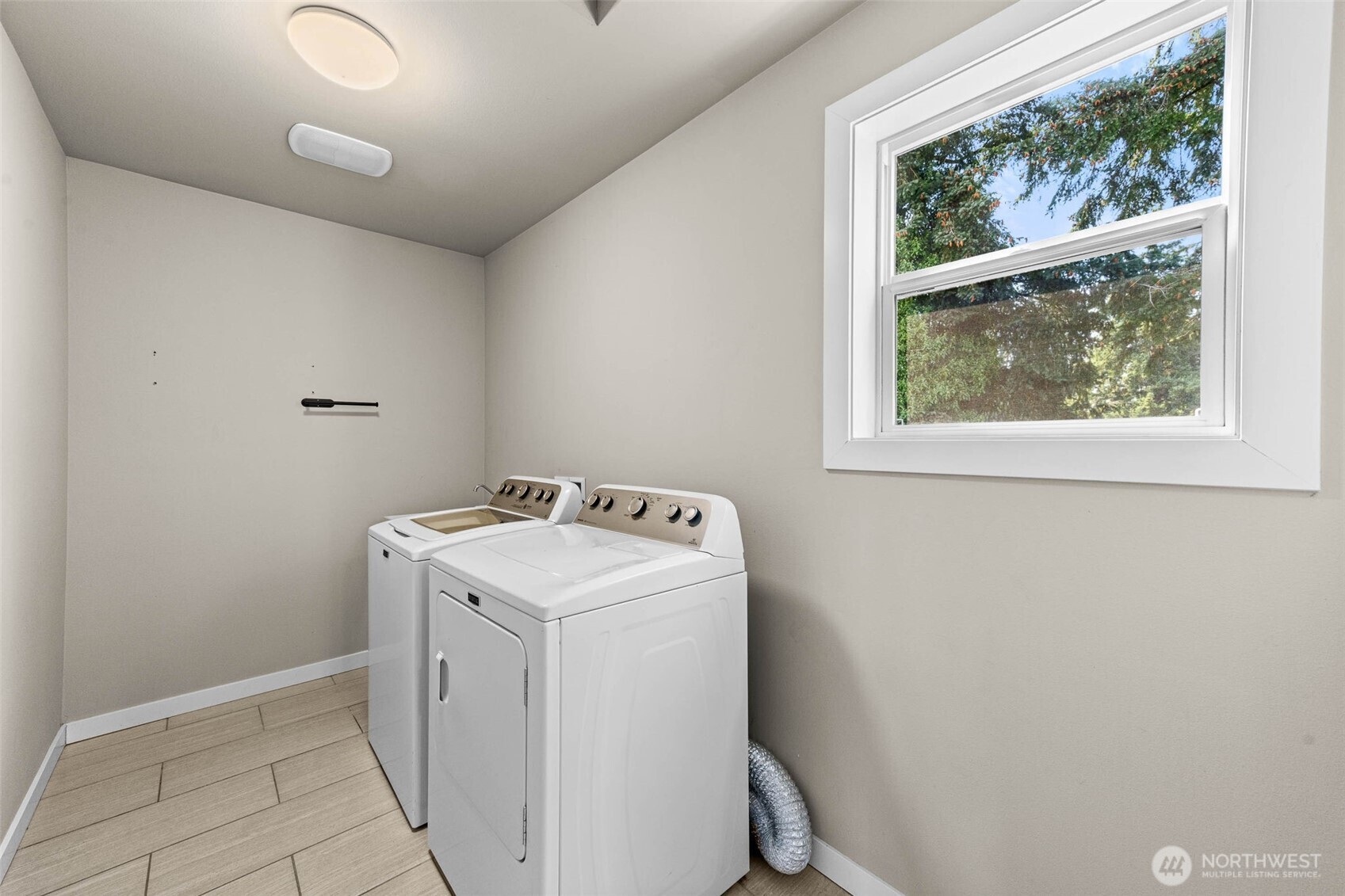 2310 Orchard Street Property Photo 12