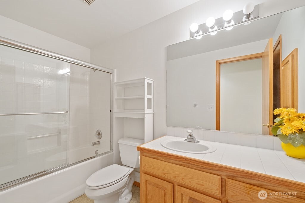 13822 Meridian Street Property Photo 20
