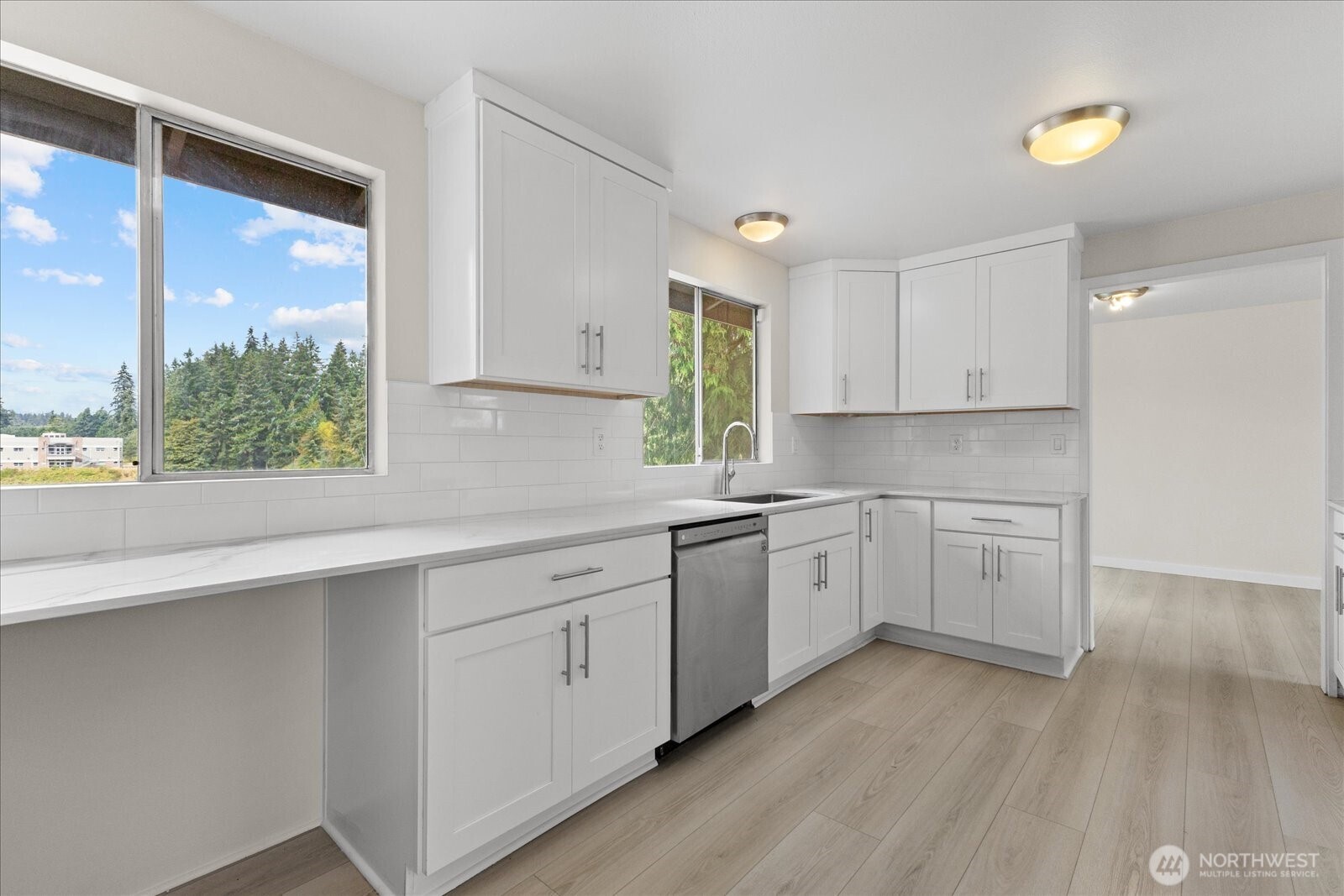 5819 172nd Place Property Photo 11