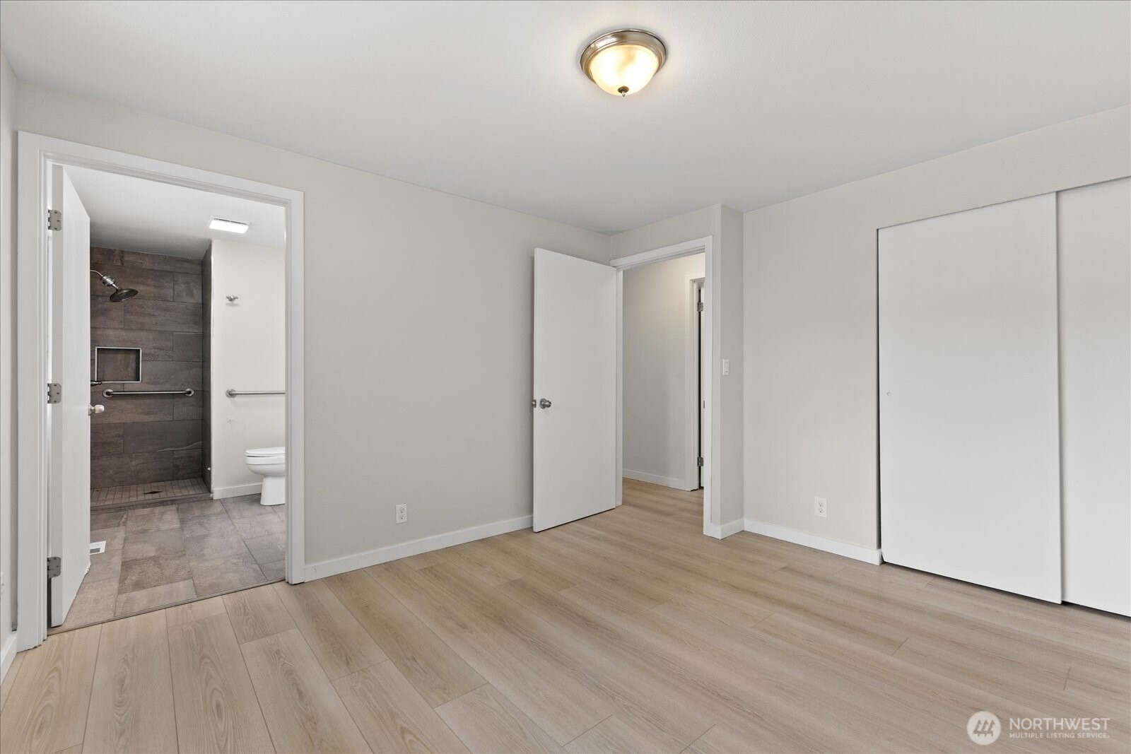 5819 172nd Place Property Photo 18