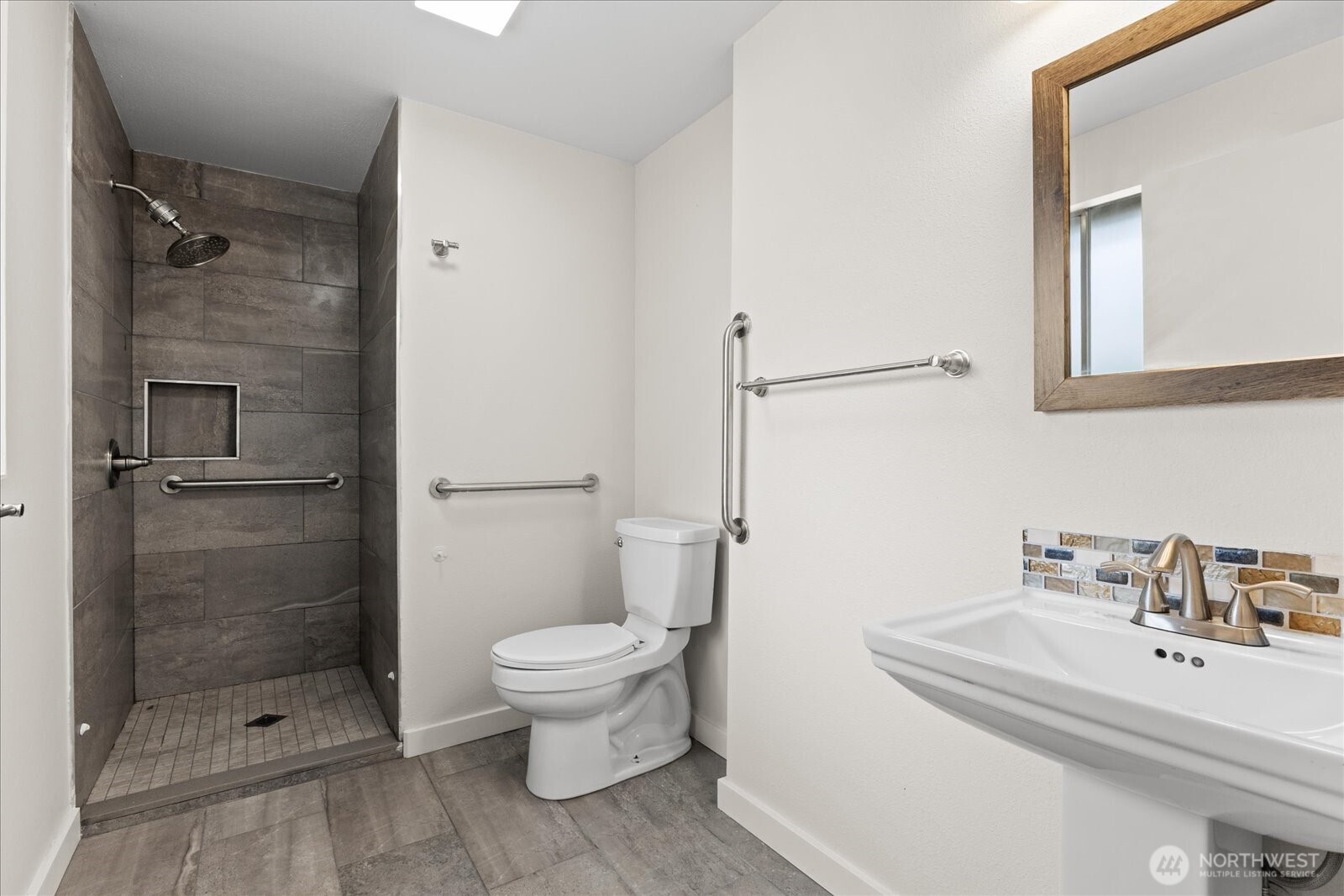 5819 172nd Place Property Photo 19