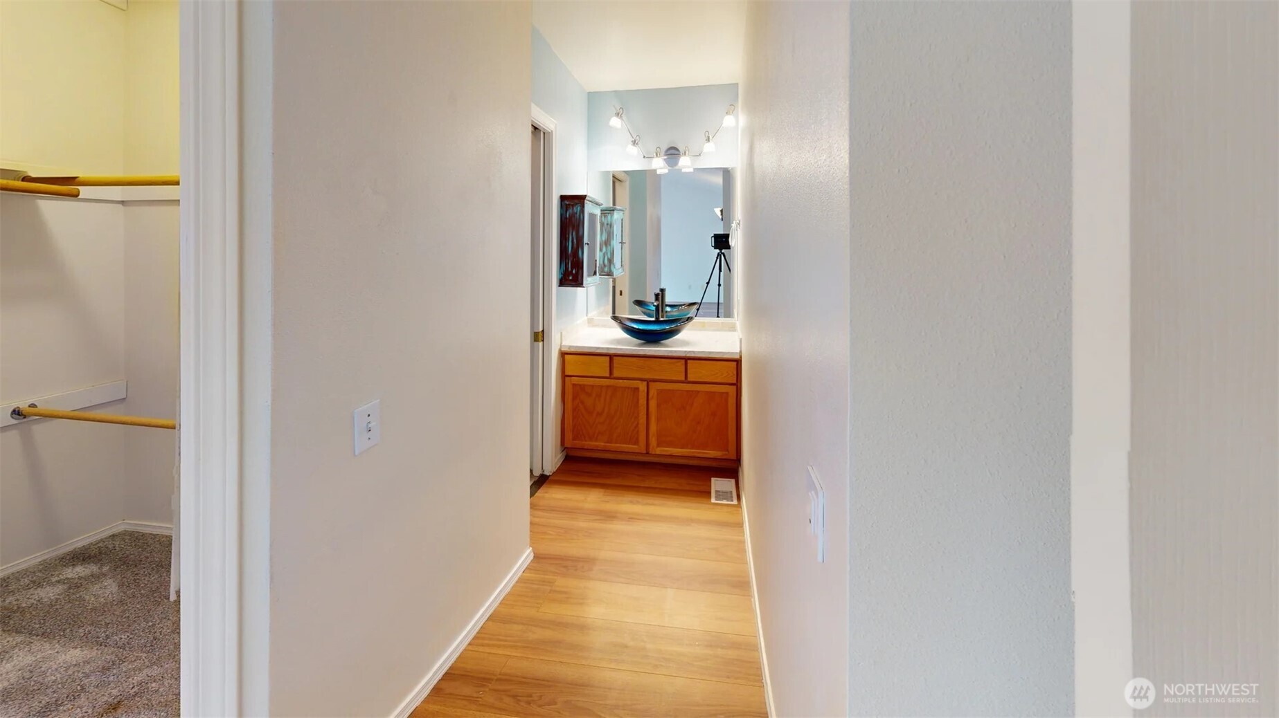 1605 N Bluegrass Lane Property Photo 14