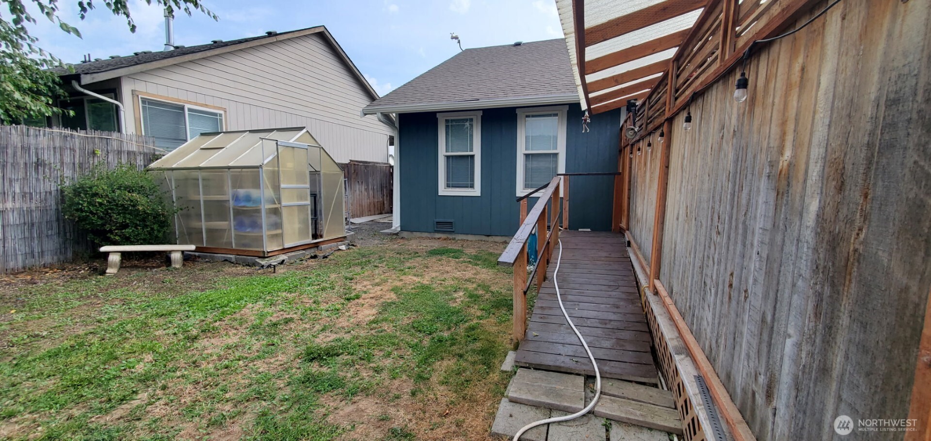 1605 N Bluegrass Lane Property Photo 25