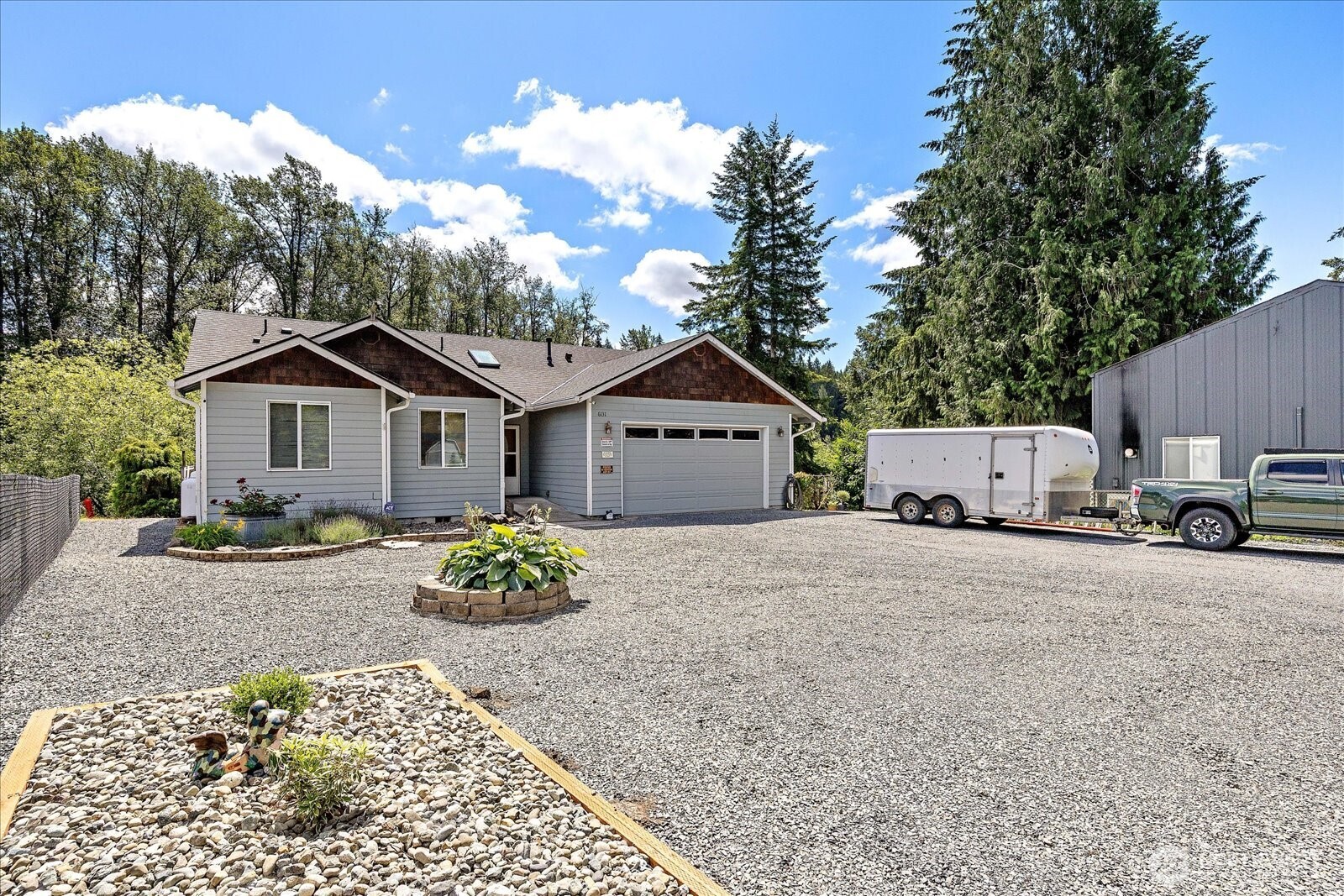 6131 152nd Avenue Property Photo 5