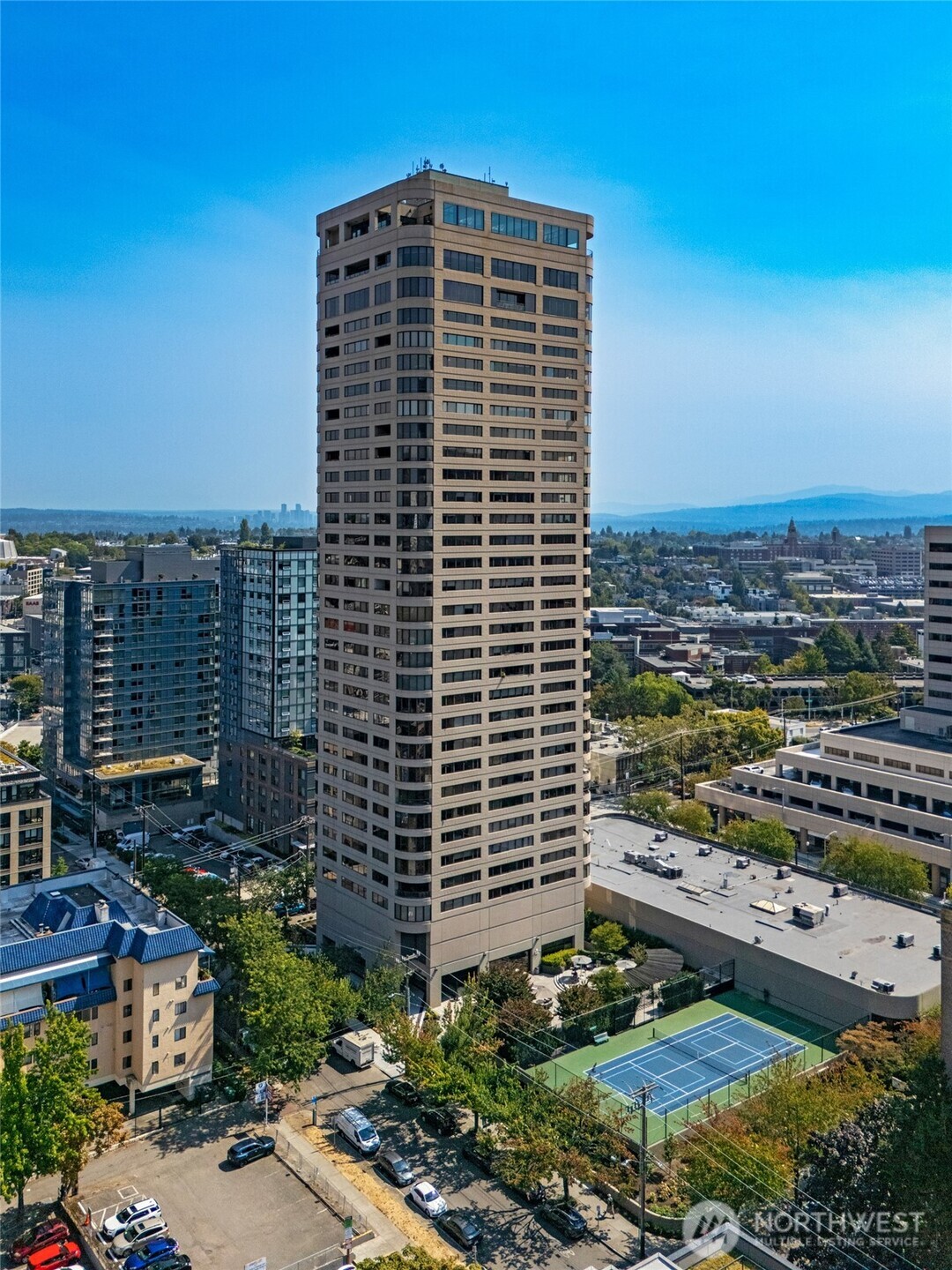 1301 Spring Street 6d Property Photo 1