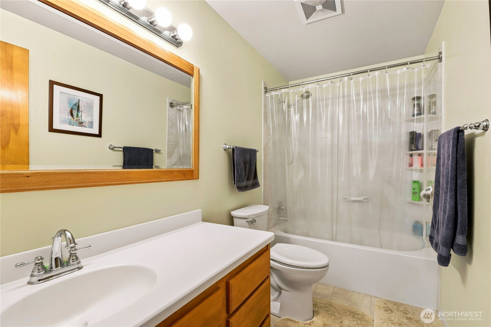 4320 Wellington Loop Property Photo 13