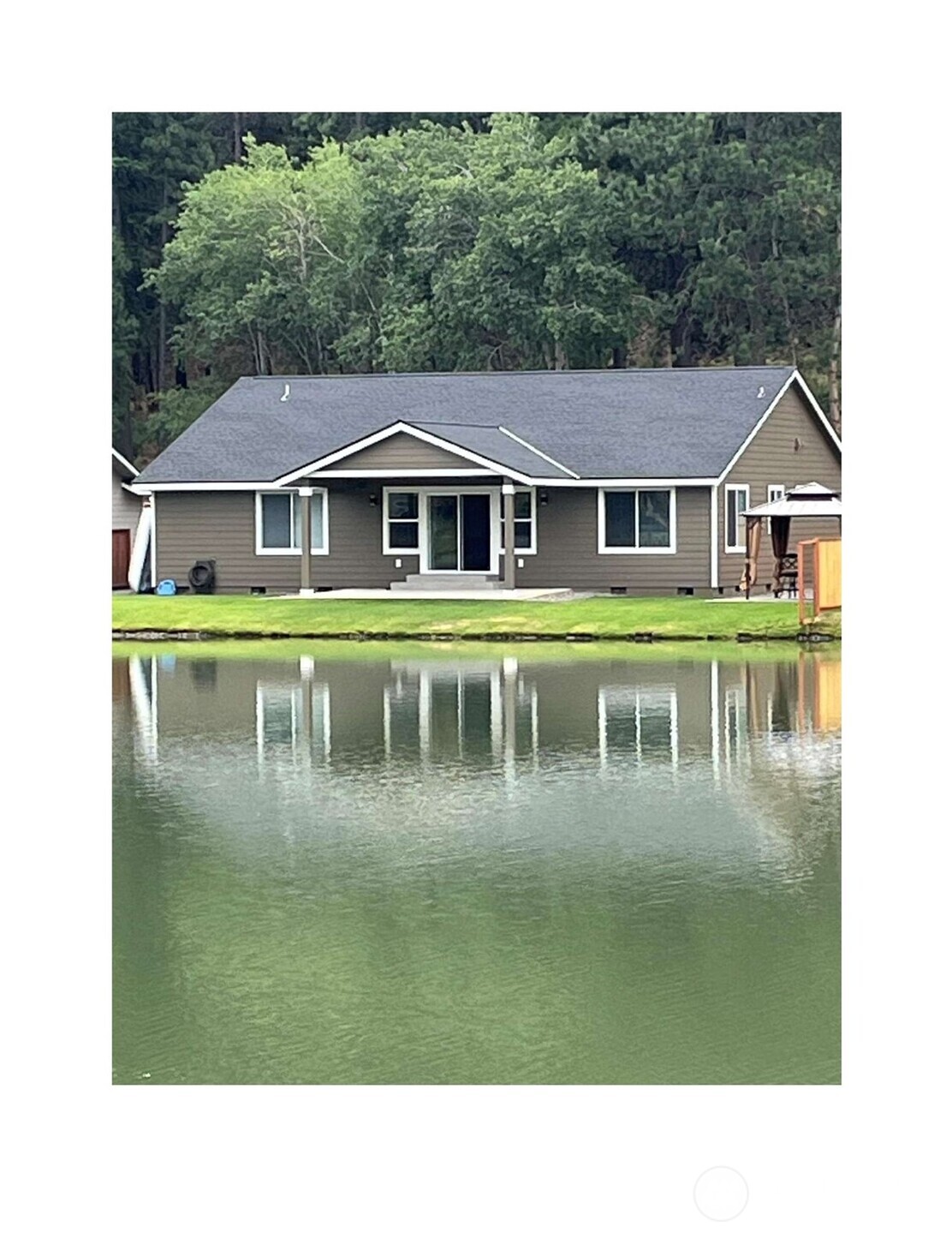 821 Twin Lakes Road Property Photo 1