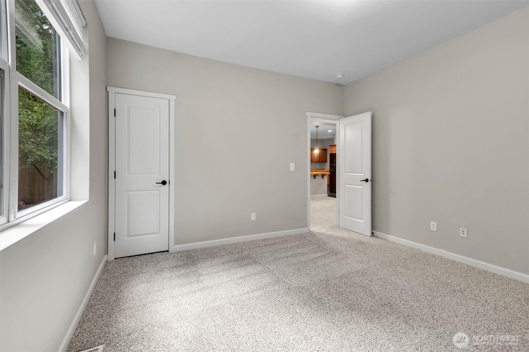 20615 95th Avenue Ct Property Photo 14