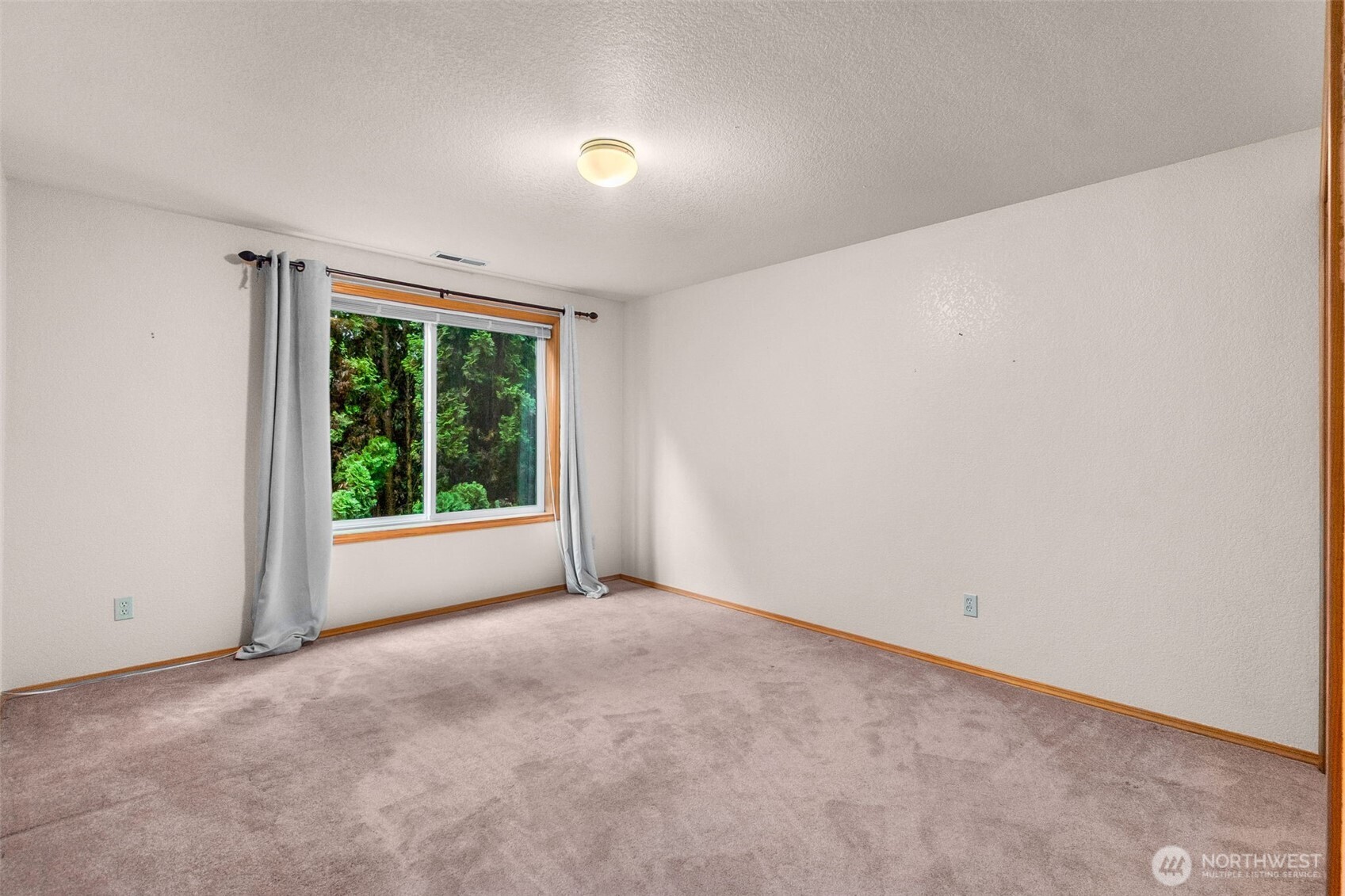 3203 Woodland Drive Property Photo 22