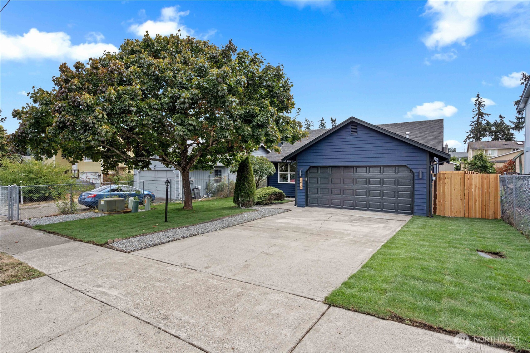 1418 E 59th Street Property Photo 3