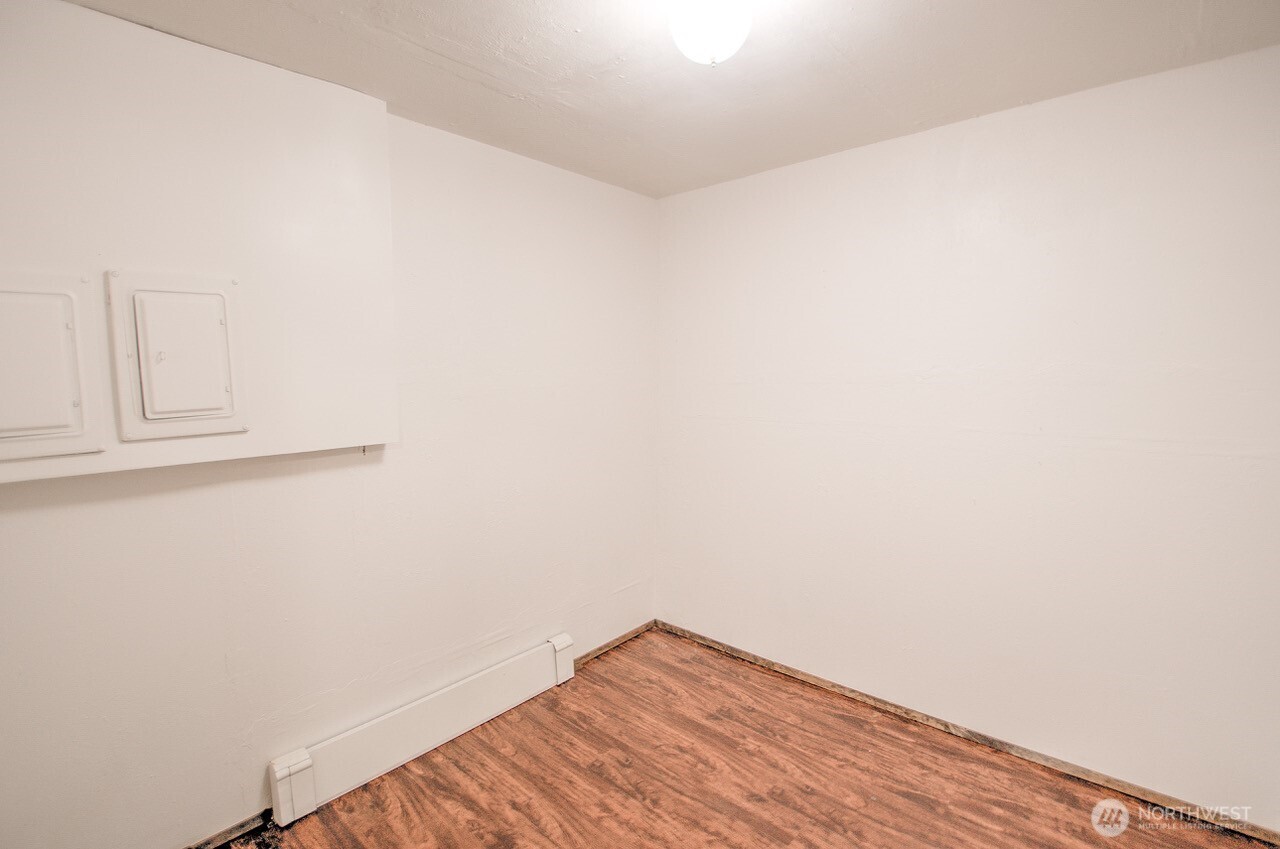 5016 Brassfield Road Property Photo 27