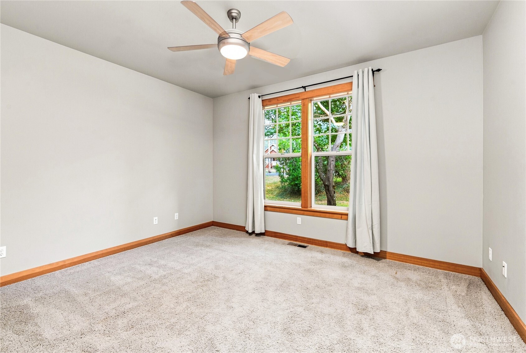 9693 Ronald Drive Property Photo 21