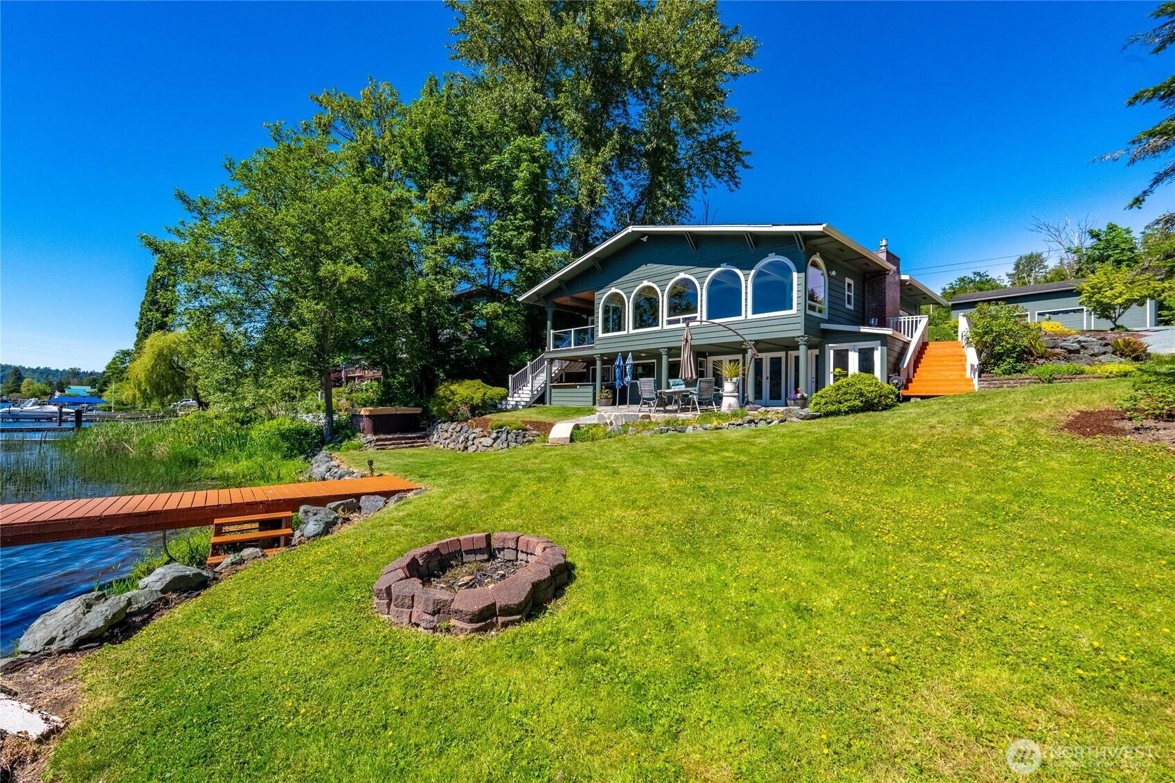 18452 S West View Road Property Photo 1