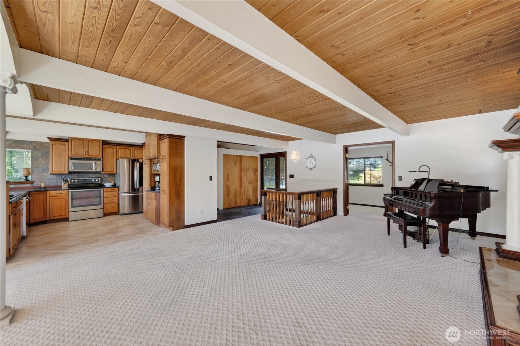 18452 S West View Road Property Photo 9