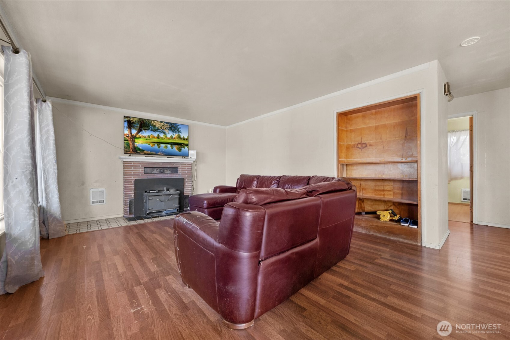 1516 Rainier Avenue Property Photo 6
