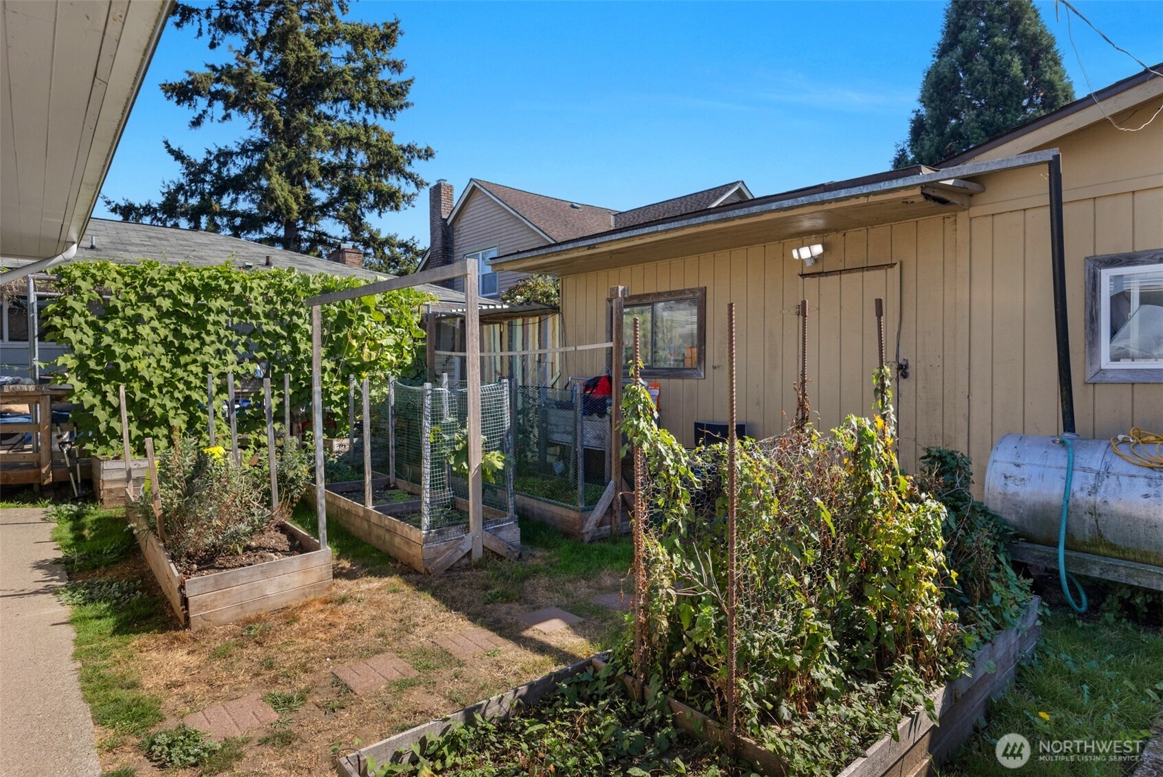1516 Rainier Avenue Property Photo 25