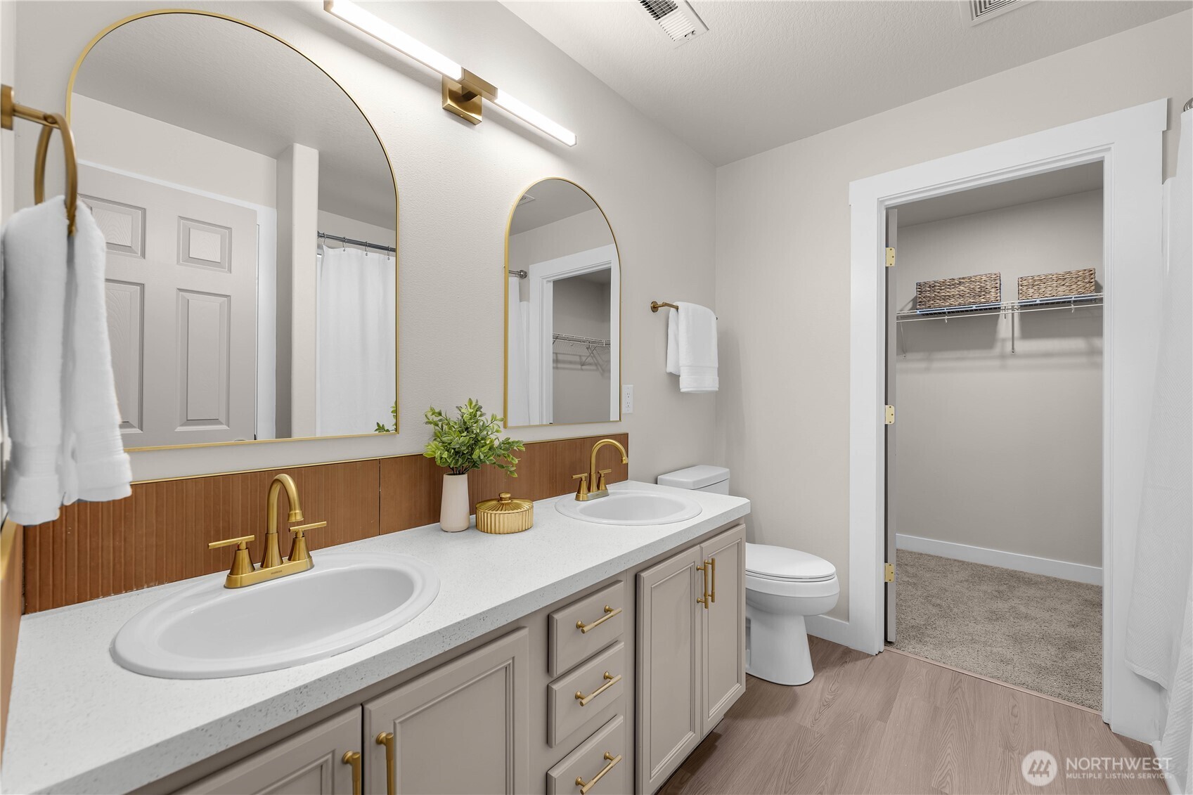 1307 Ne 168th Street Property Photo 29