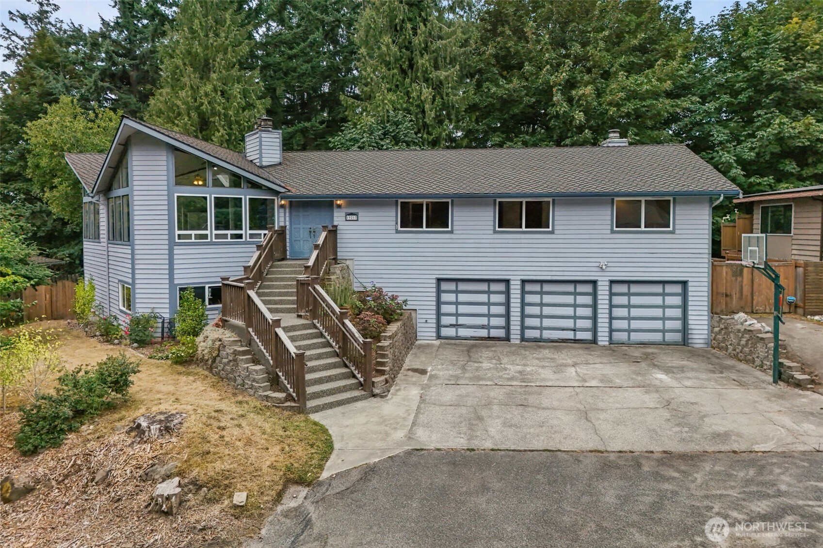 19217 46th Avenue Property Photo 1