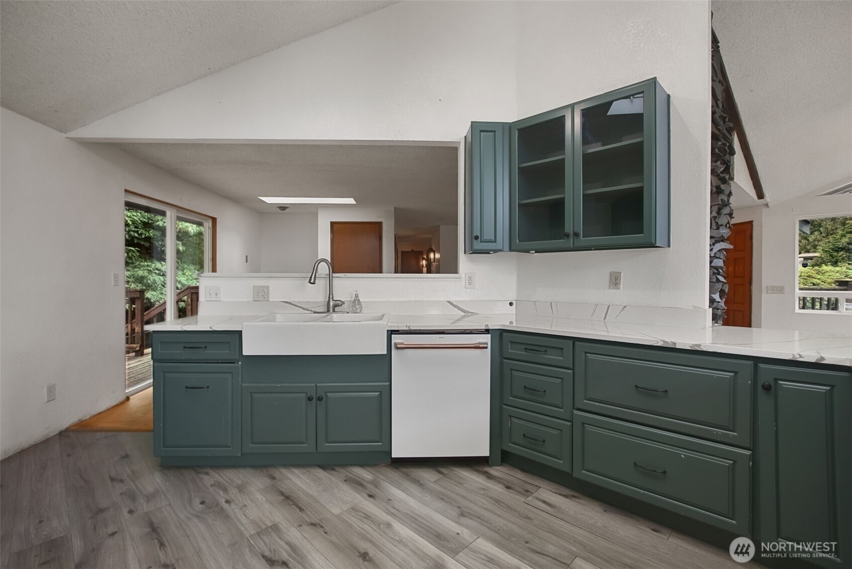 19217 46th Avenue Property Photo 9