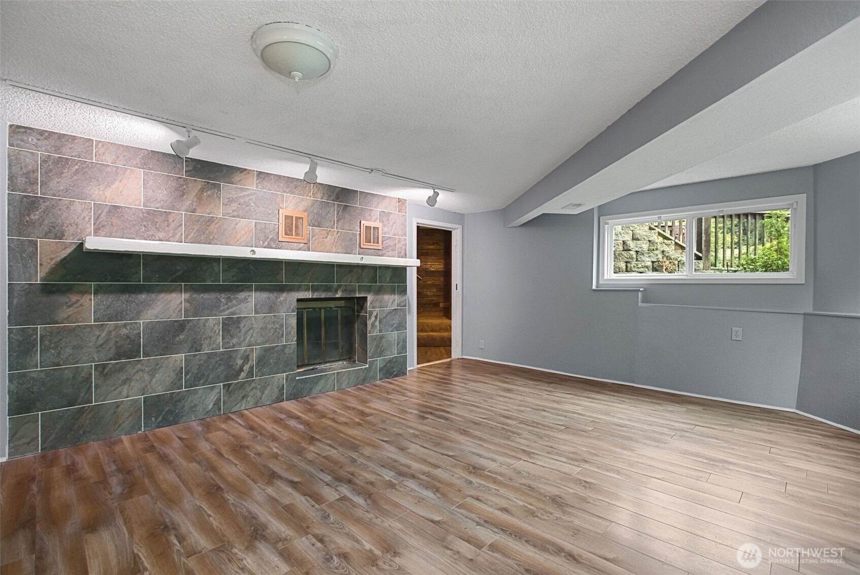 19217 46th Avenue Property Photo 23