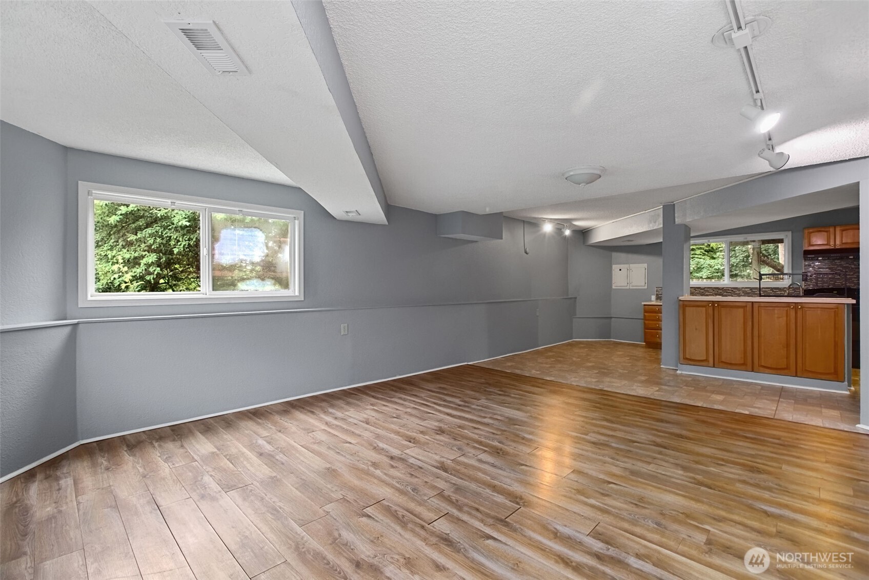 19217 46th Avenue Property Photo 24